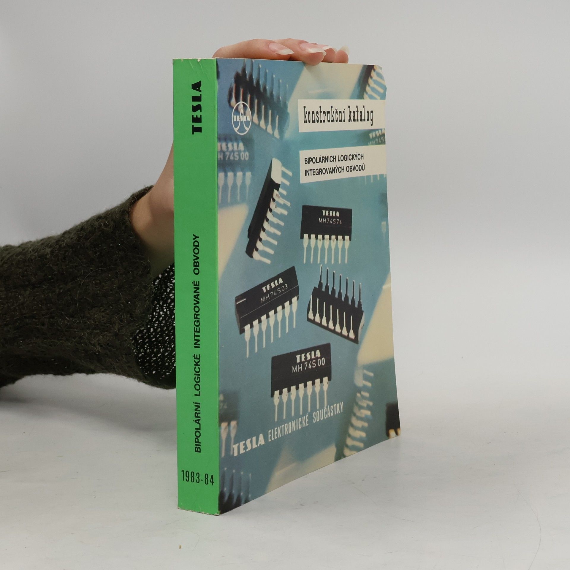 Various authors Konstrukční katalog bipolárních logických integrovaných obvodů