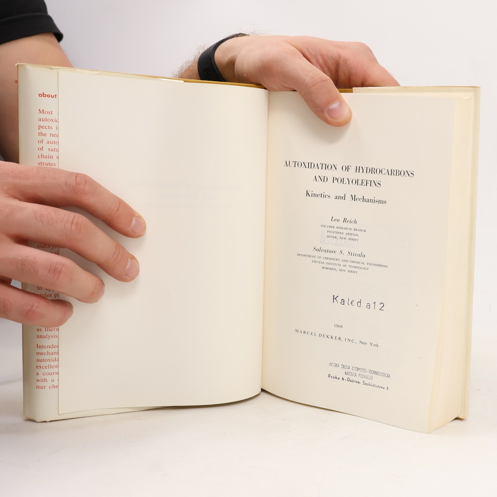 Leo Reich Autoxidation of hydrocarbons and polyolefins