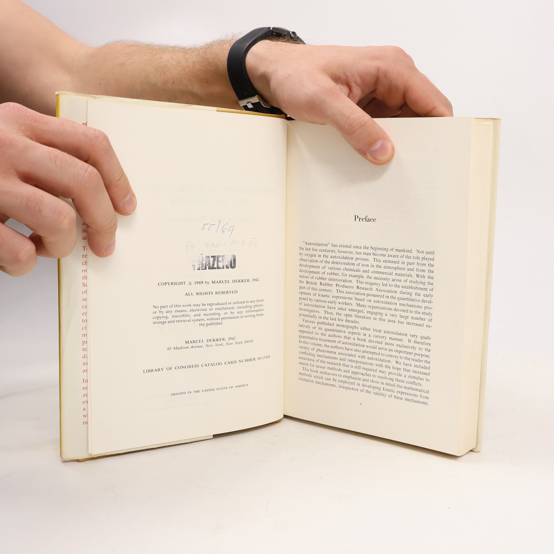 Leo Reich Autoxidation of hydrocarbons and polyolefins