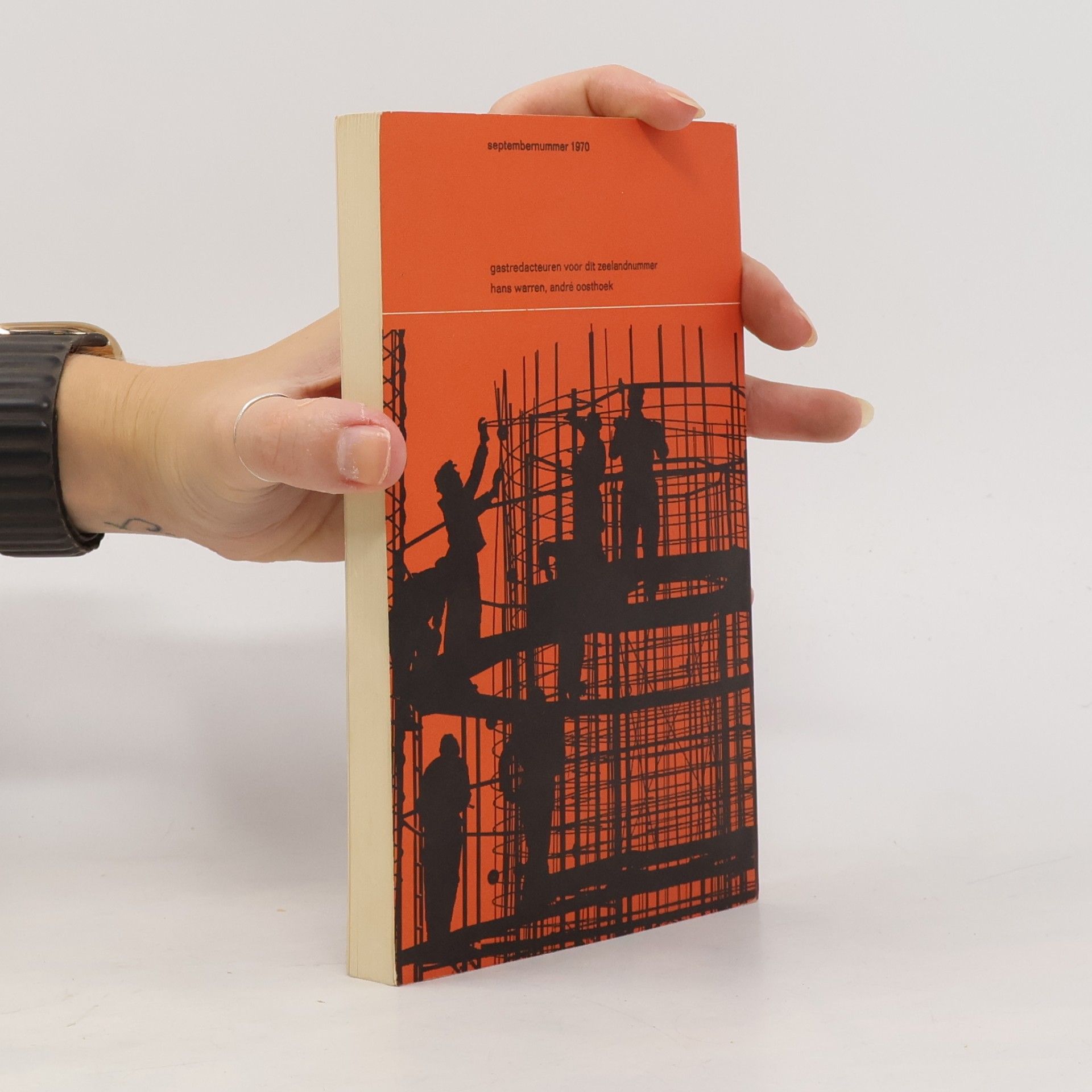 Various authors maatstaf 4/5