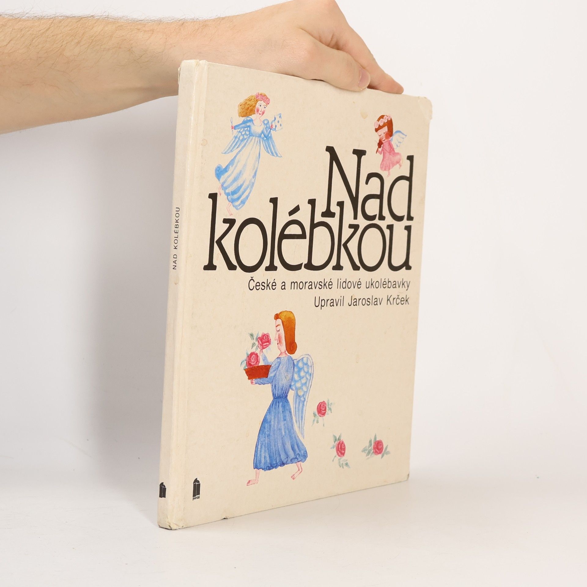 Nad kolébkou