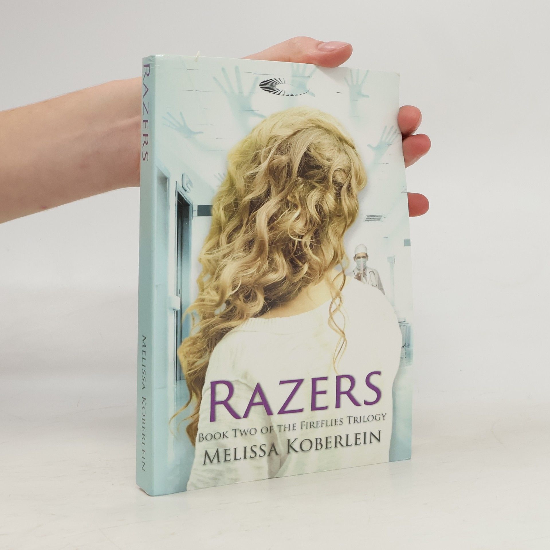 The Fireflies Trilogy - 2: Razers