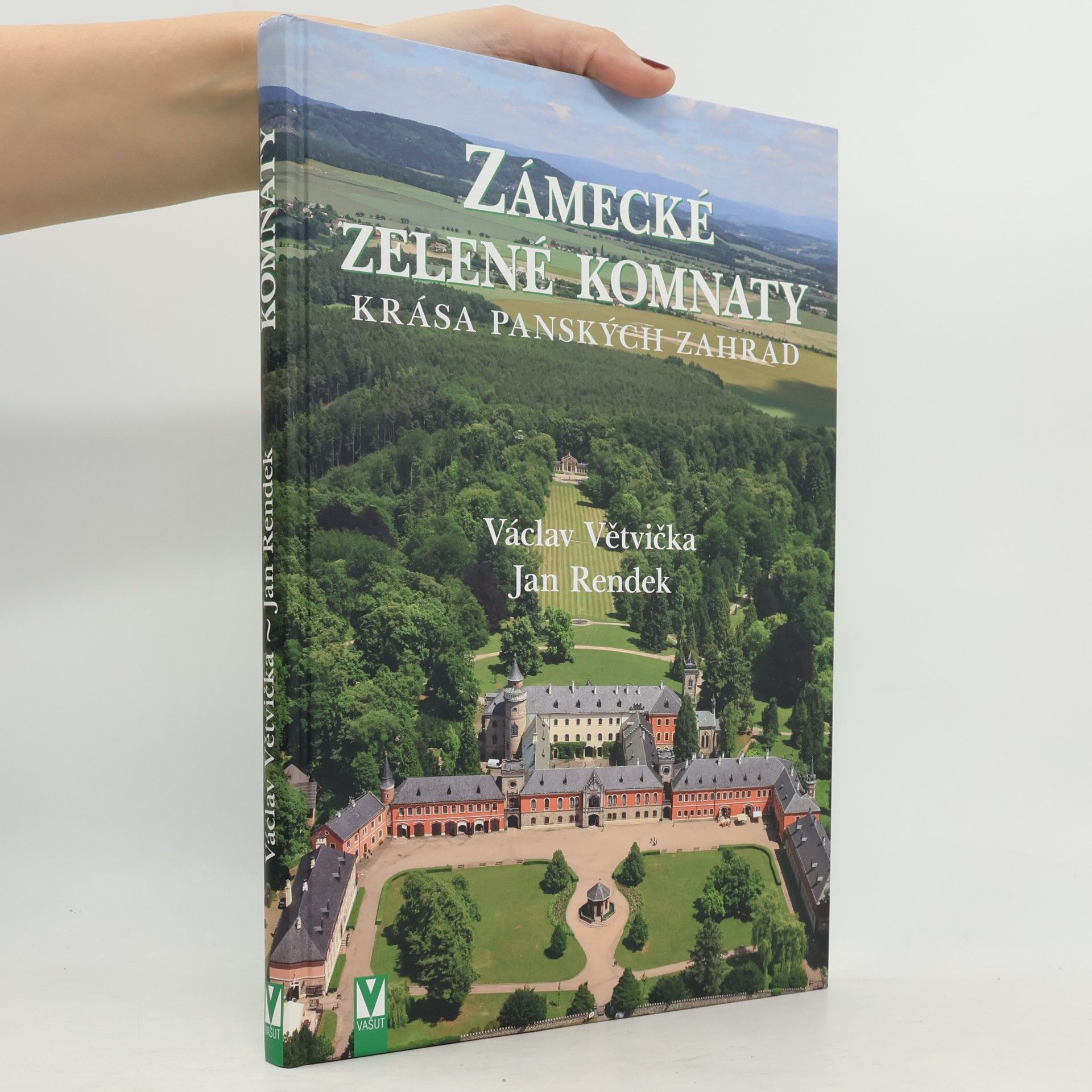 Zámecké zelené komnaty - Krása panských zahrad