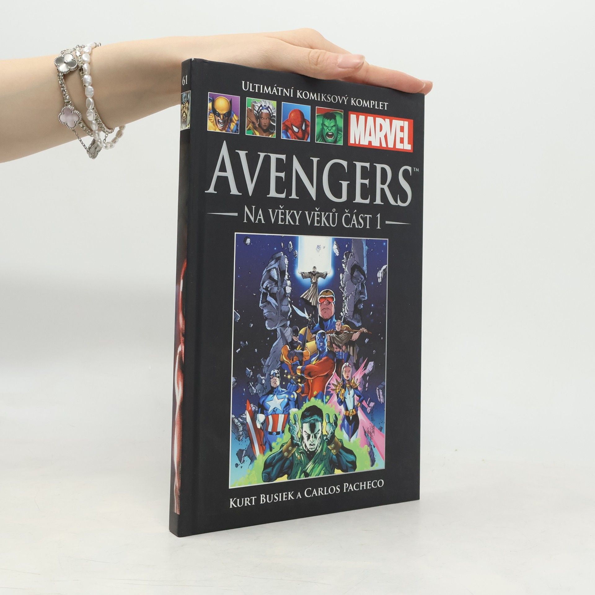 Ultimátní komiksový komplet 61. Avangers. Na věky věků část 1.