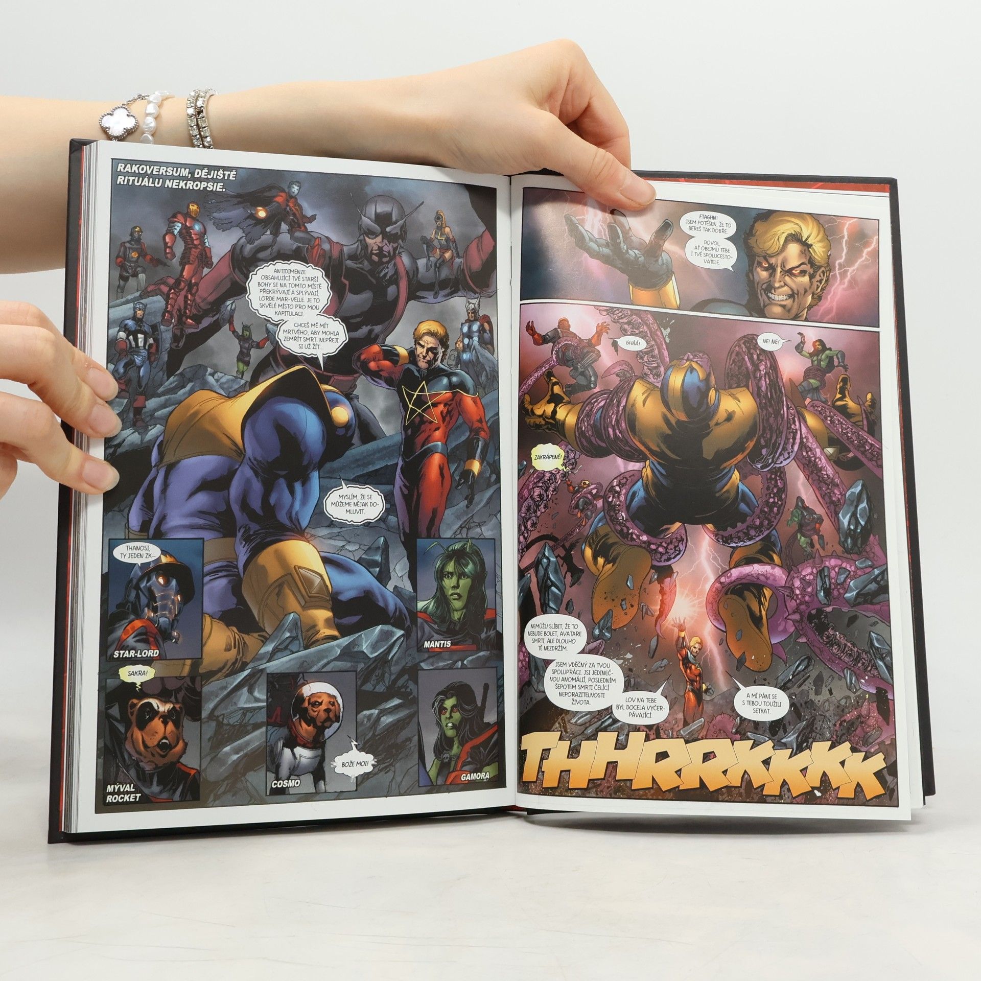 Dan Abnett Ultimátní komiksový komplet Marvel 68. Thanos Nezbytný