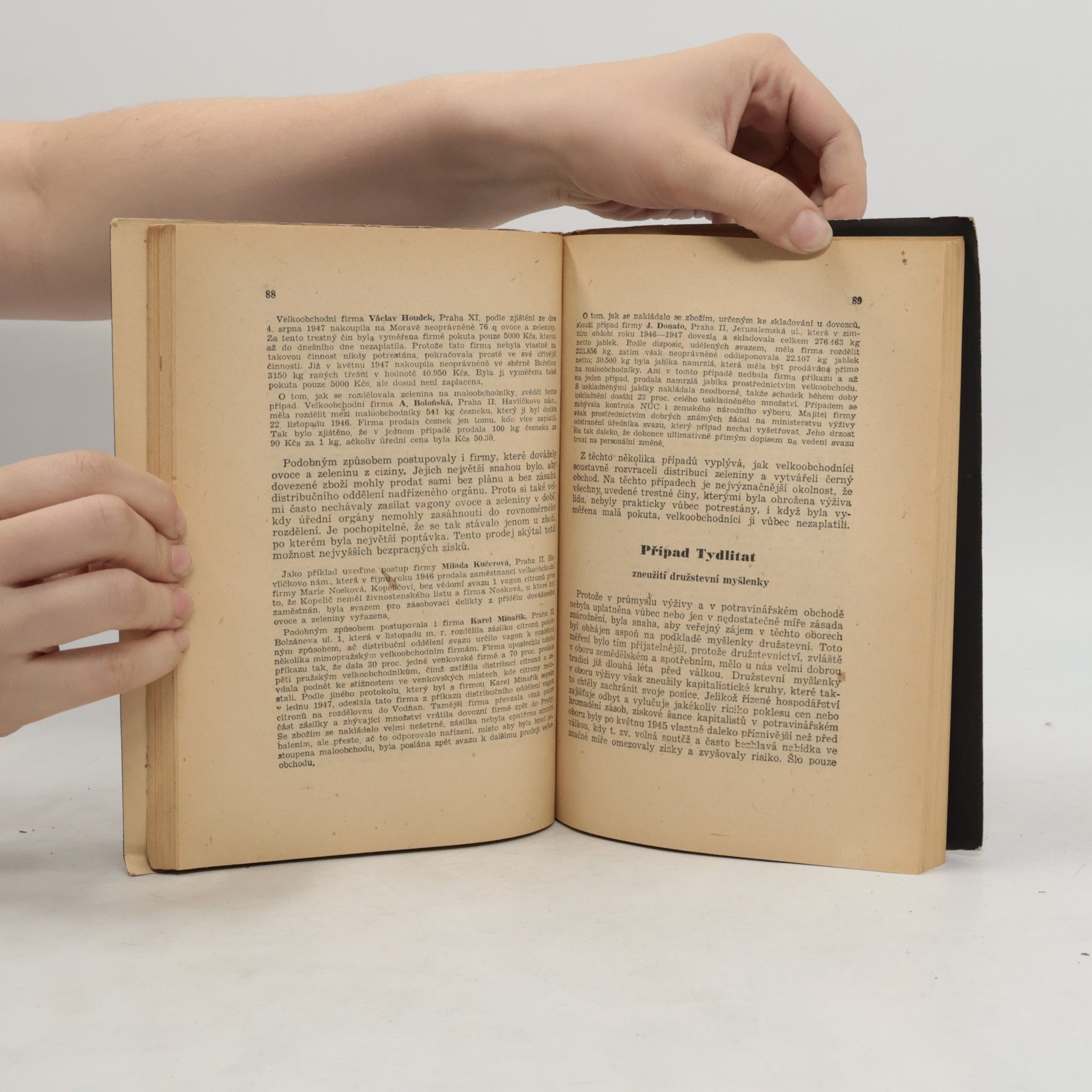 Various authors Černá kniha kapitalistického hospodaření před únorem 1948. Sbírka dokumentů