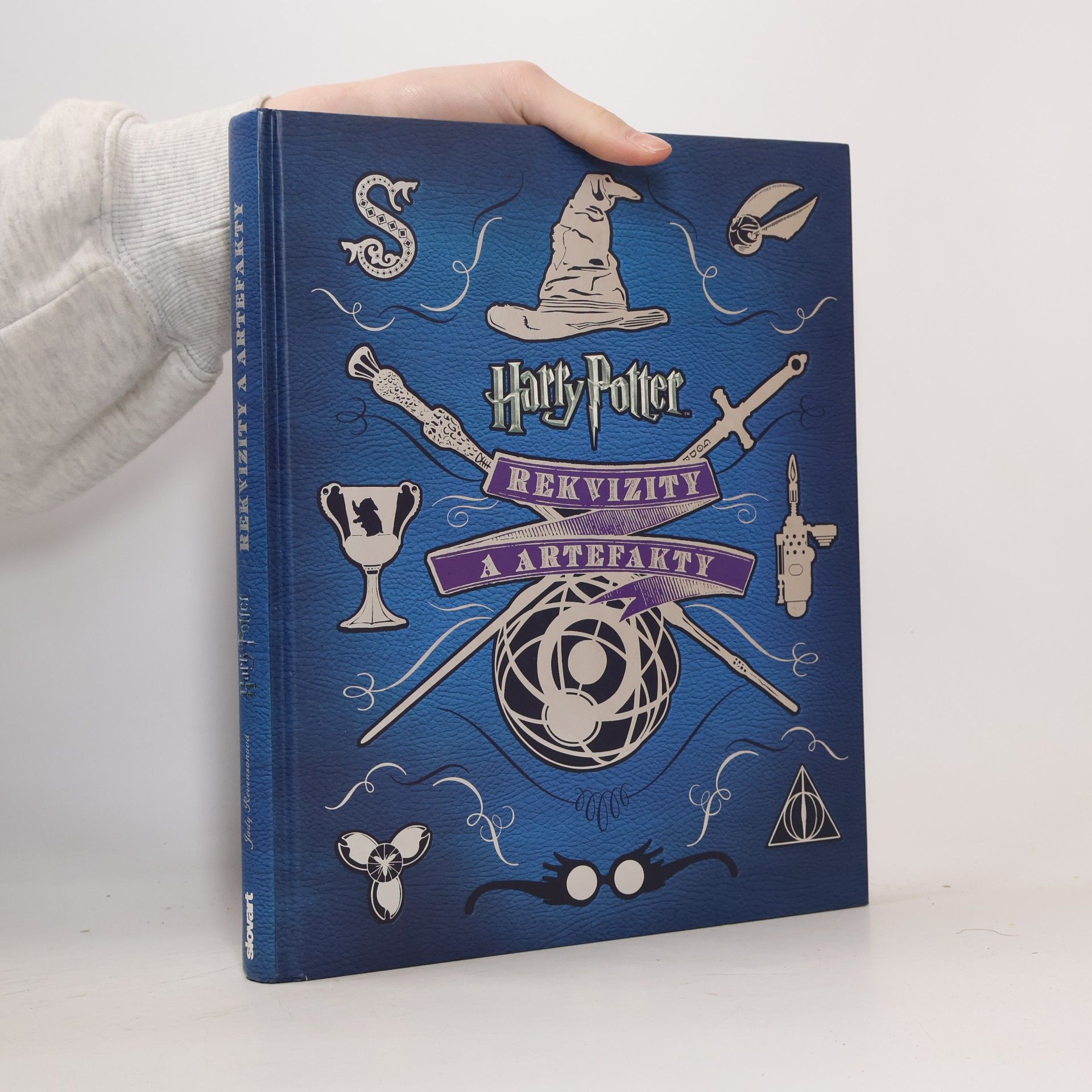 Jody Revenson Harry Potter. Rekvizity a artefakty
