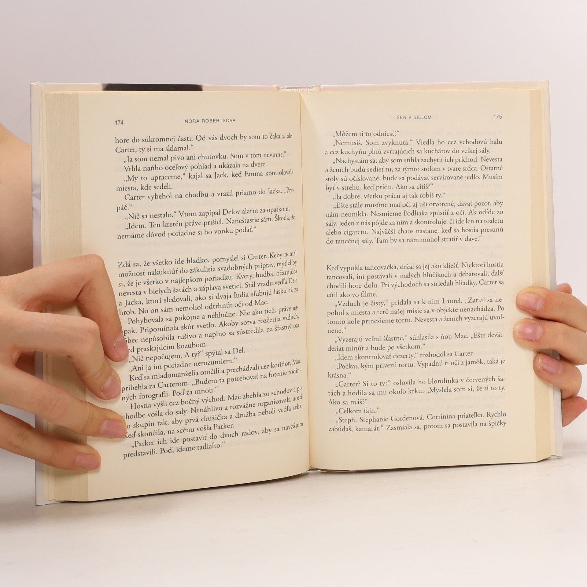 Nora Roberts Sen v bielom
