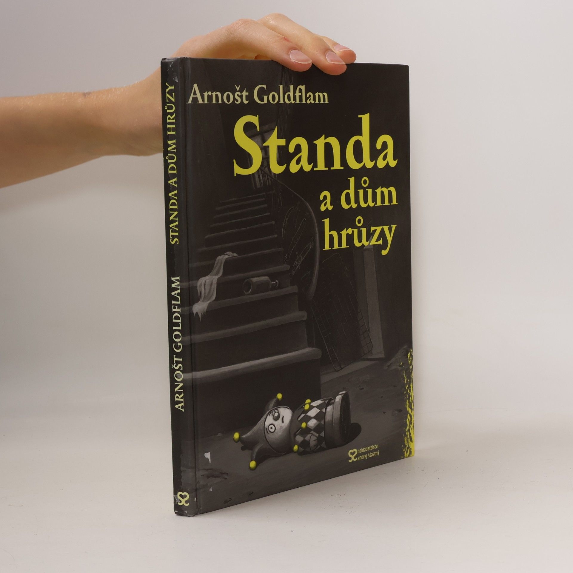 Standa a dům hrůzy