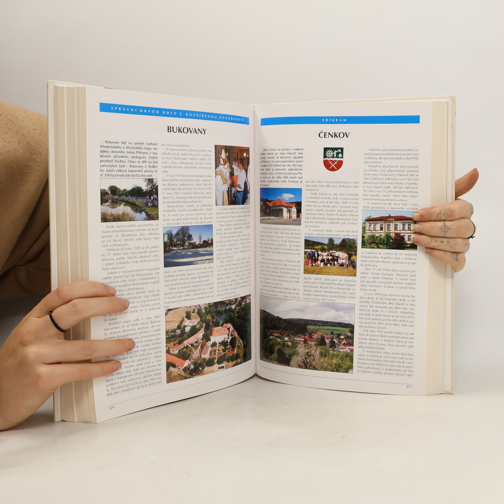 Various authors Středočeský kraj - města a obce Středočeského kraje