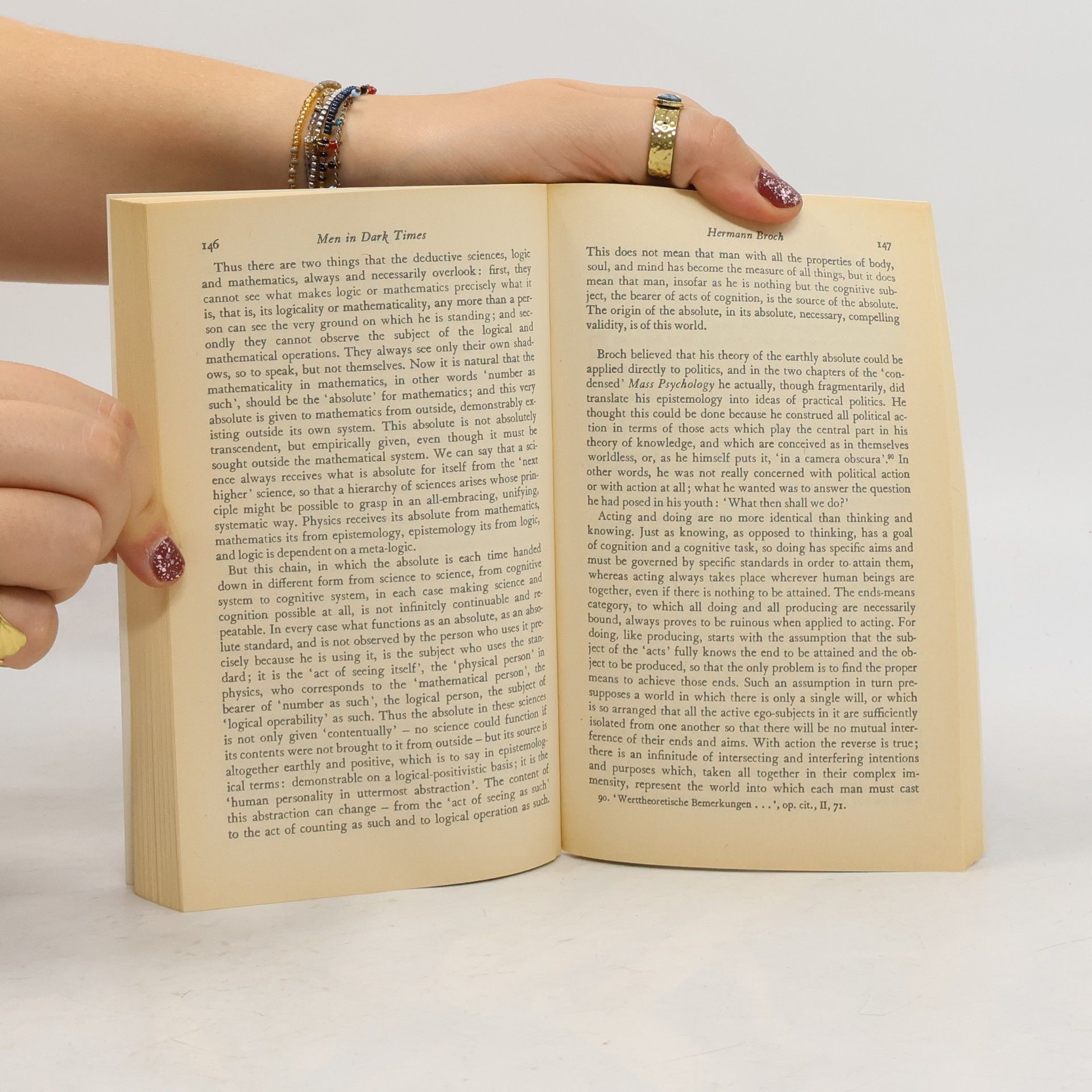 Hannah Arendt Pelican Book: Men in Dark Times