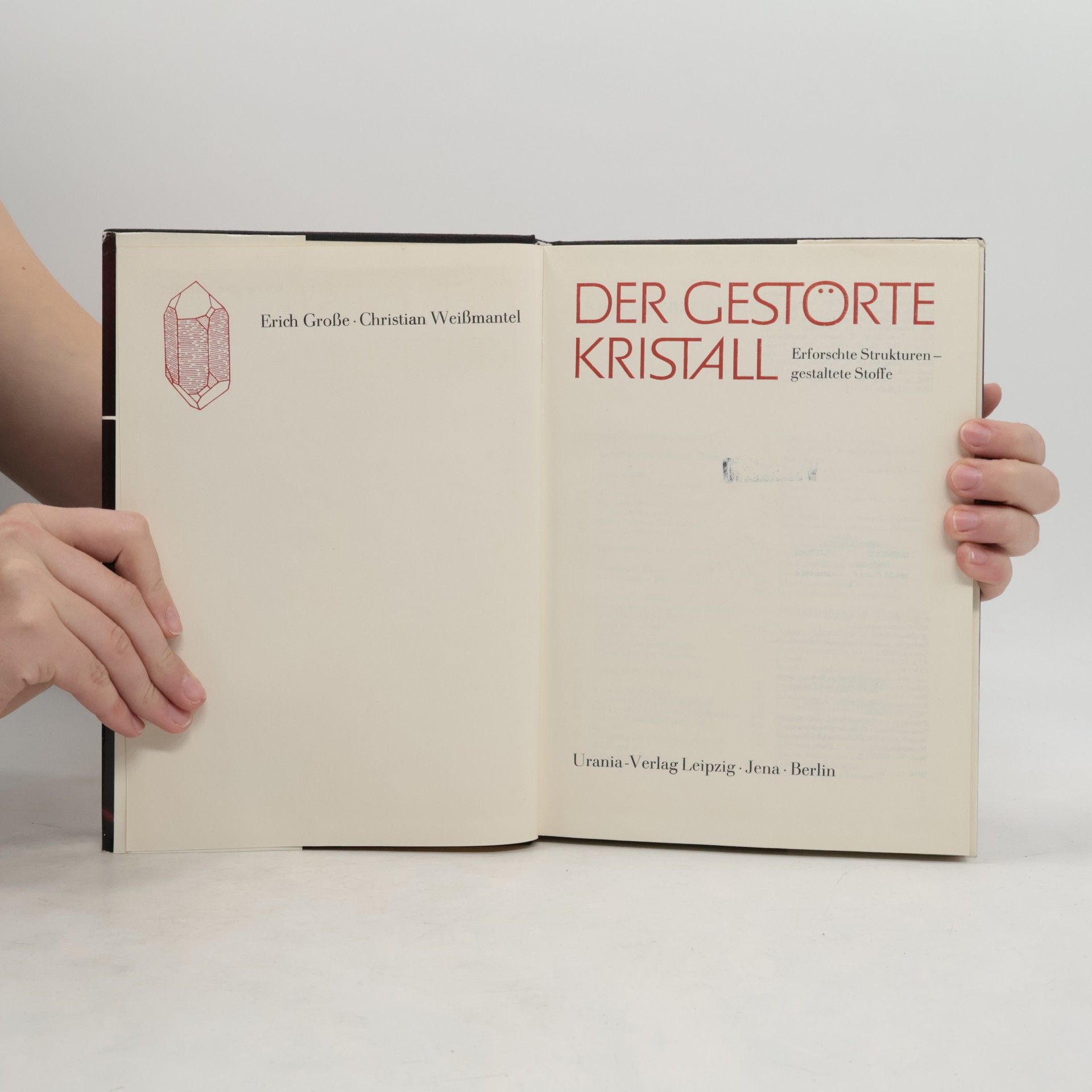 Grosse Weissmantel Der Gestorte. Kristall