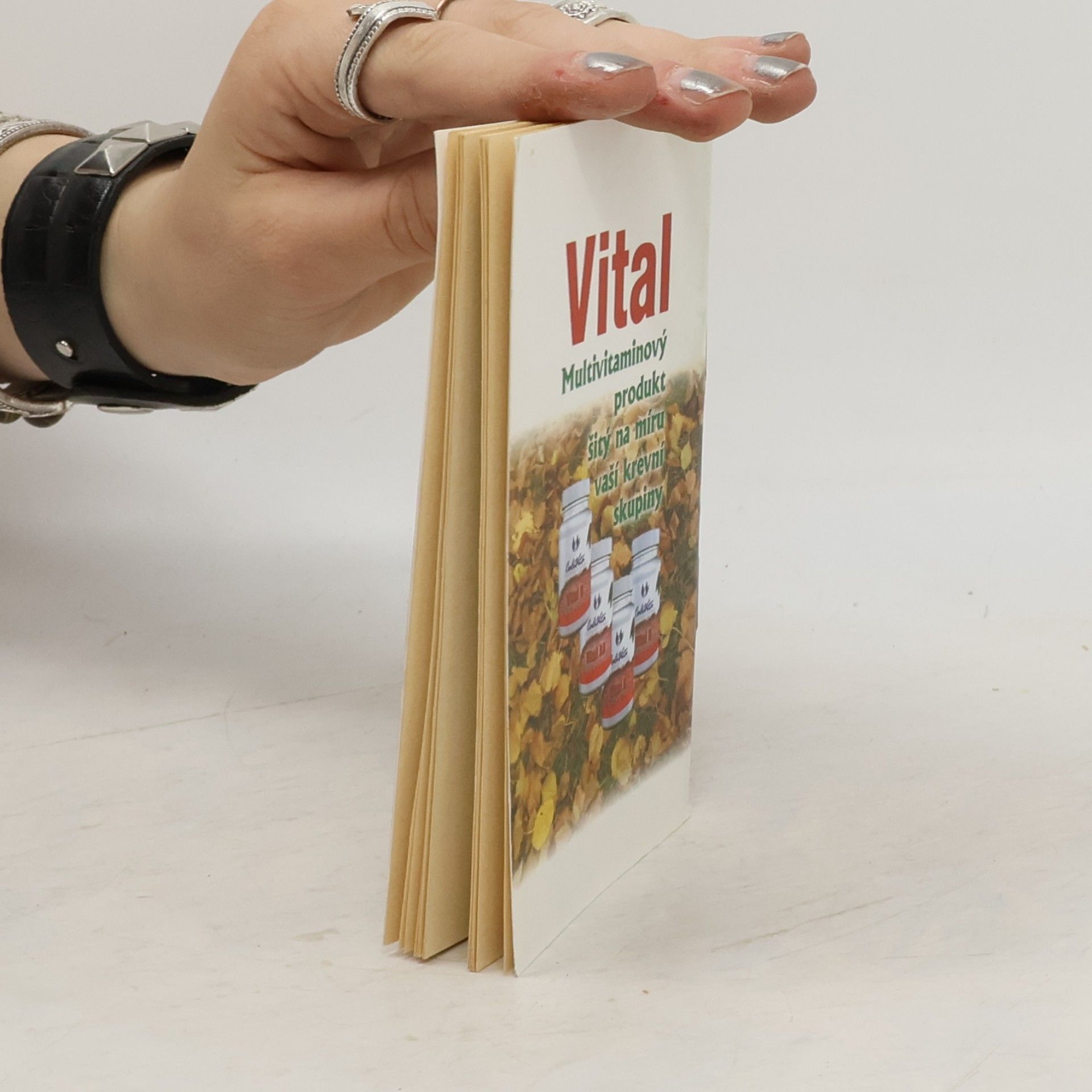 Various authors Žijeme a jíme podle krevních skupin