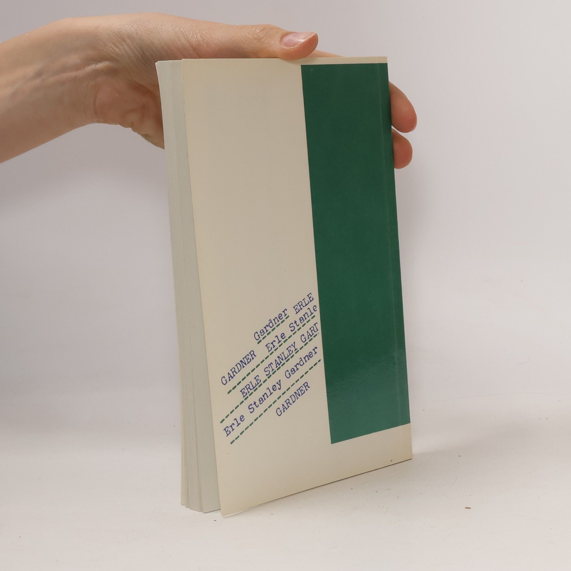 Erle Stanley Gardner Případ toulavé panny