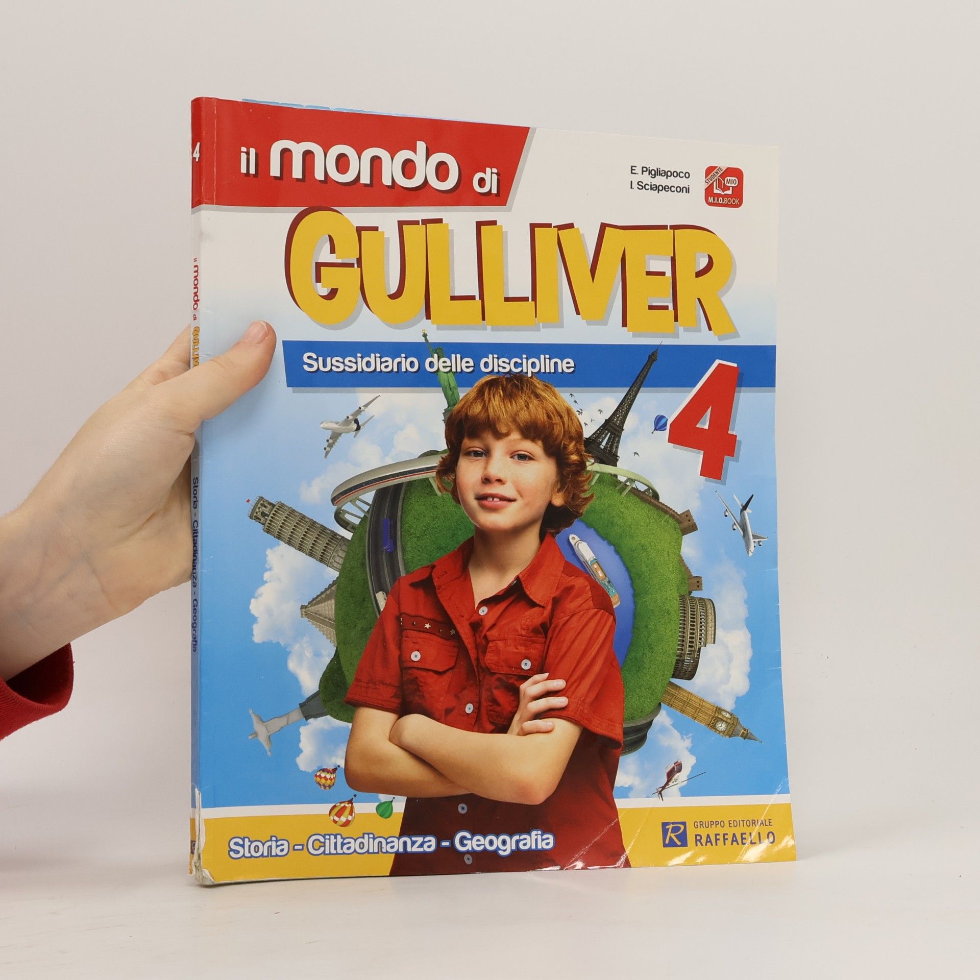 E. Pigliapoco Il Mondo di Gulliver 4