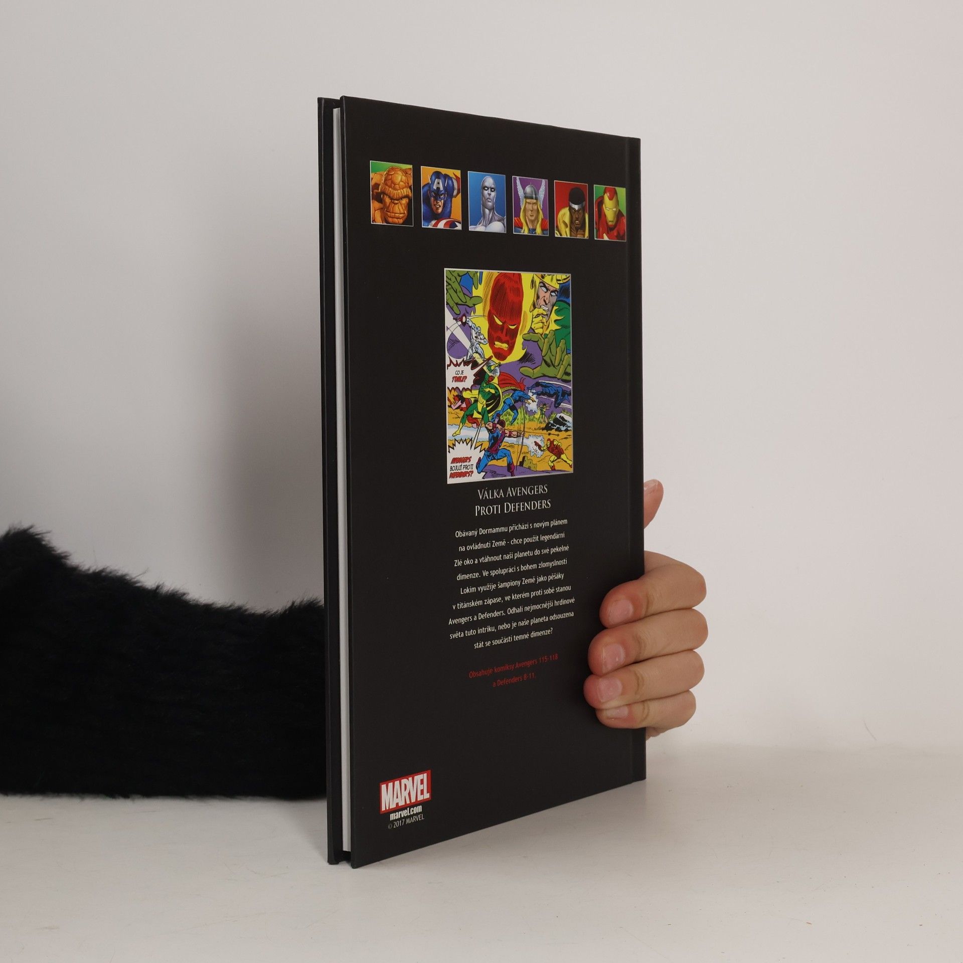 Steve Englehart Válka Avengers proti Defenders. Ultimátní komixový komplet 110