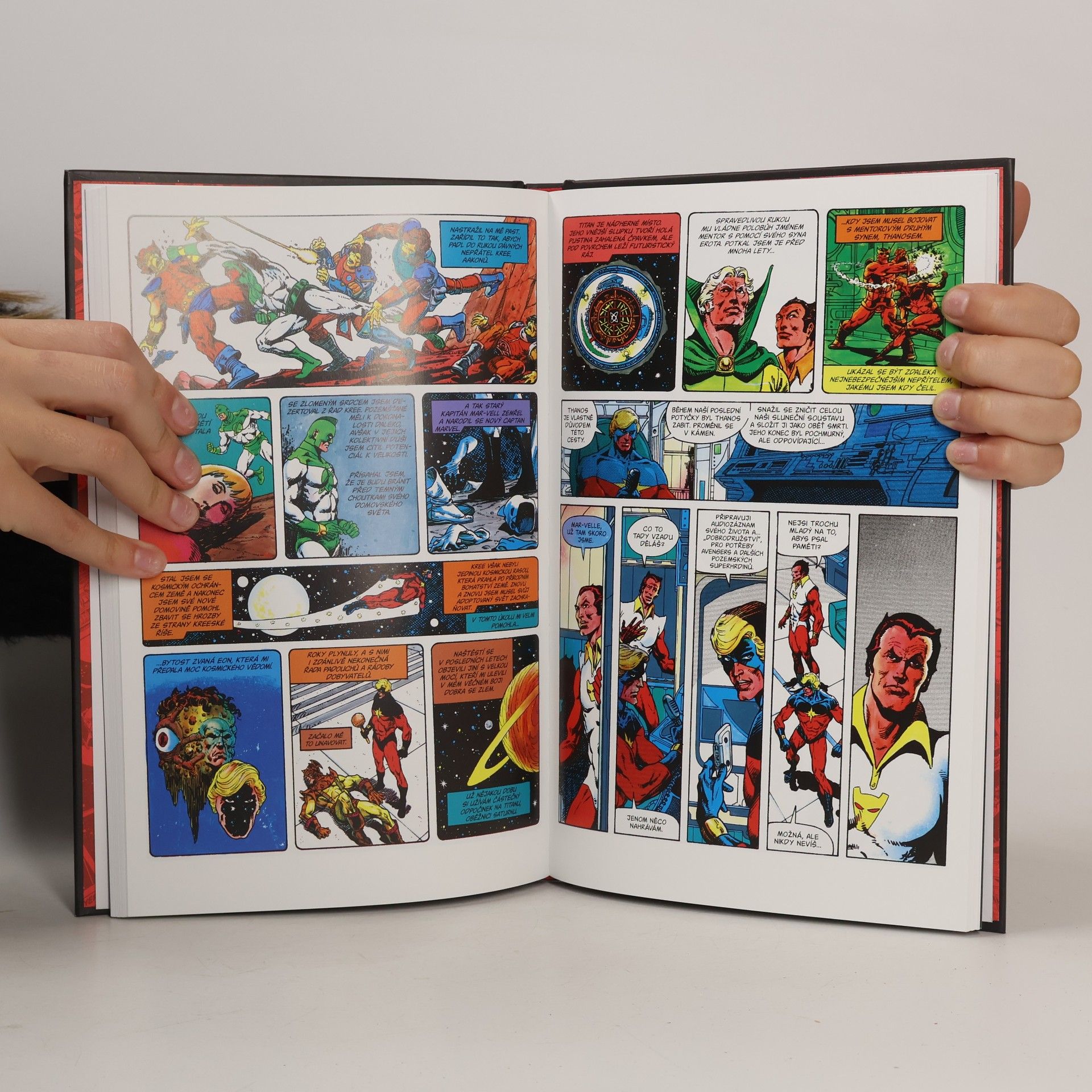 Jim Starlin Captain Marvel. Život a smrt Captaina Marvela. Část druhá