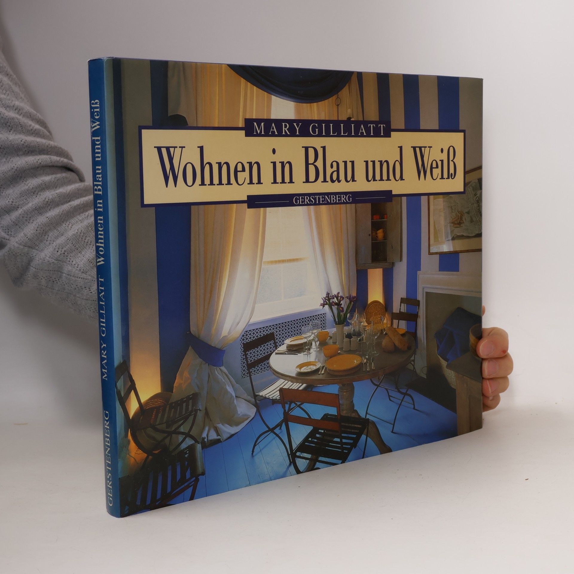 Wohnen in Blau und Weiss