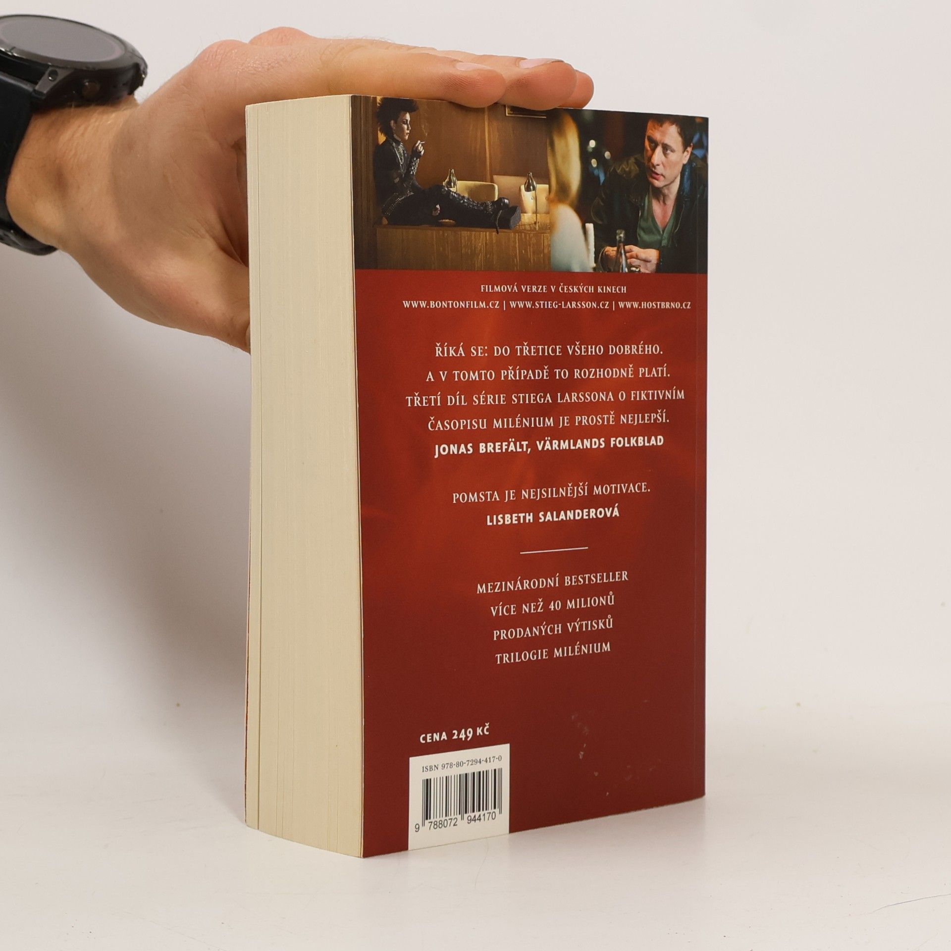 Stieg Larsson Dívka, která kopla do vosího hnízda