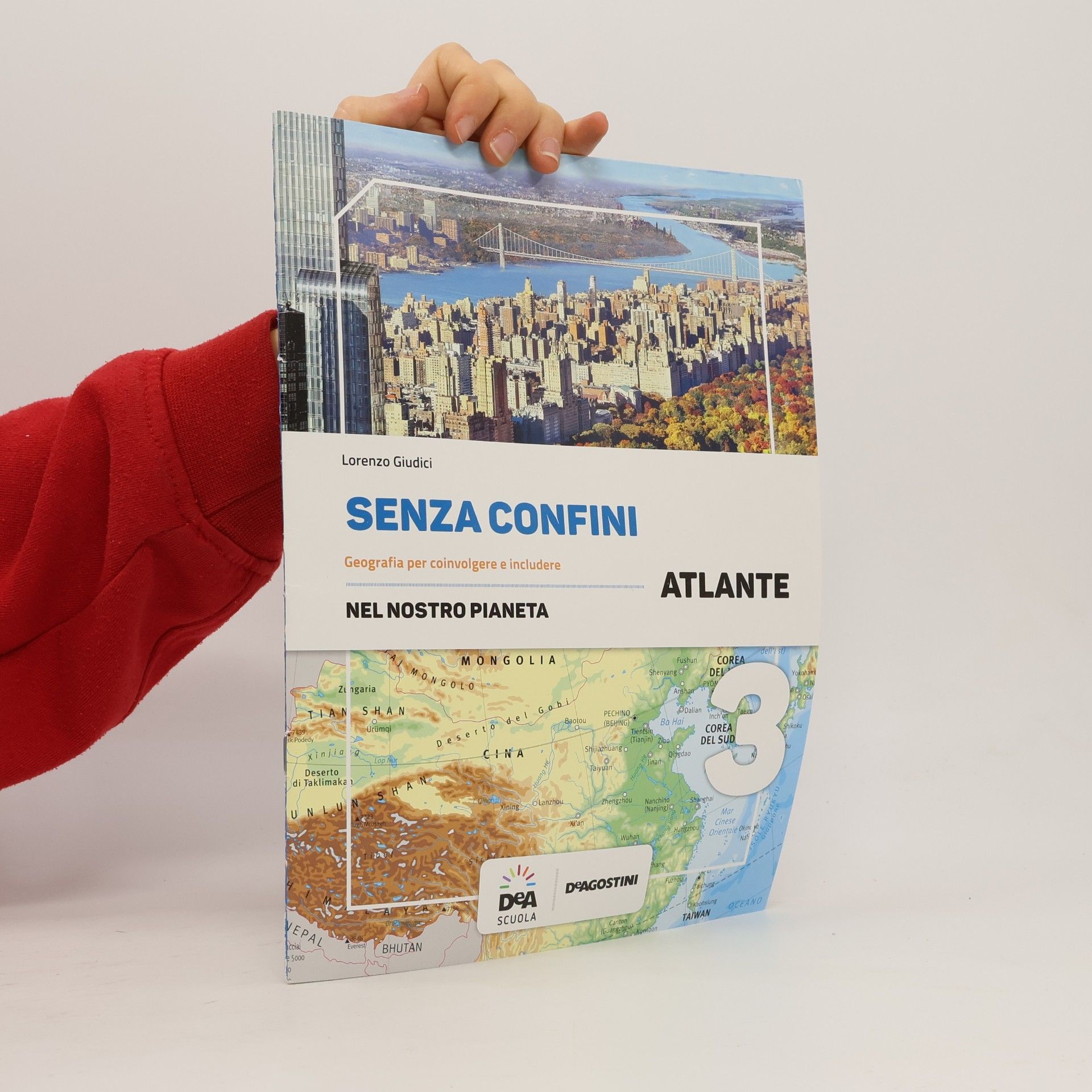 Lorenza Giudici Senza Confini 3. Atlante