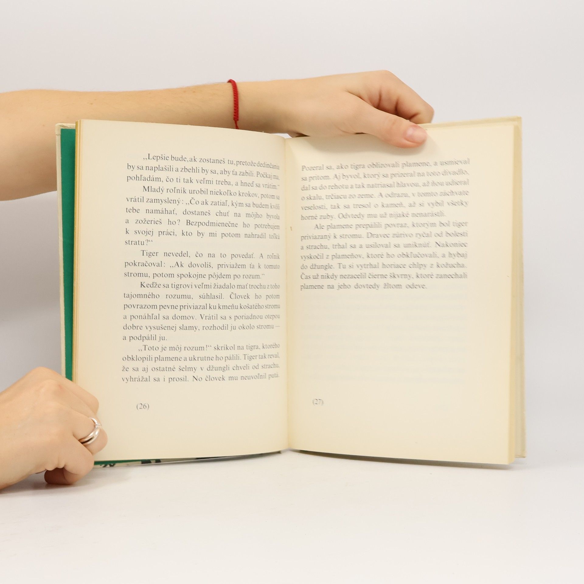 Various authors Z kalicha ibišového kvetu