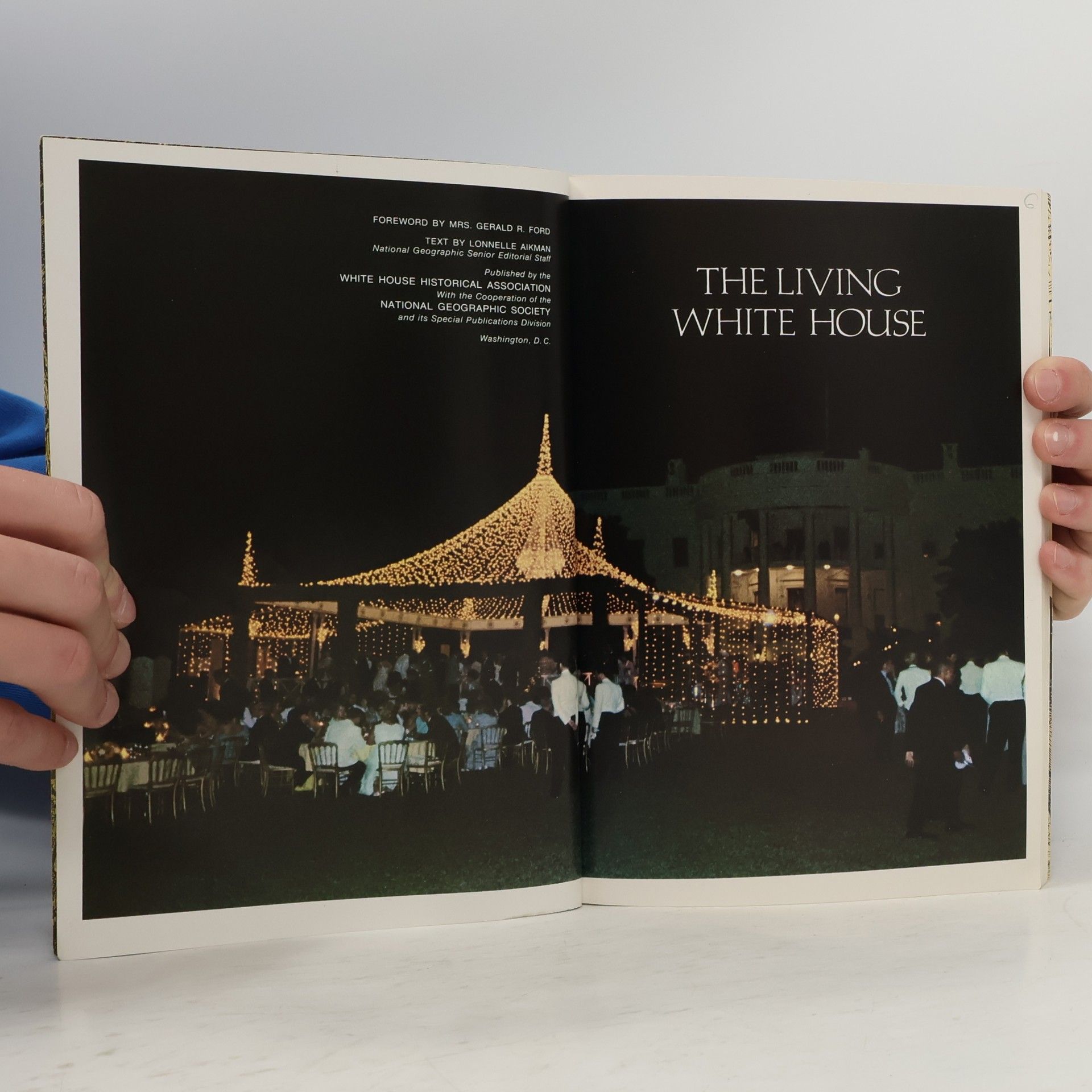 Lonnelle Aikman The Living White House