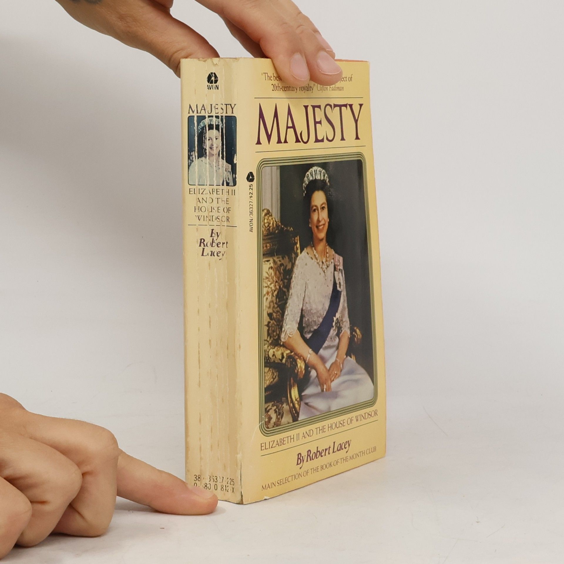 Robert Lacey Majesty