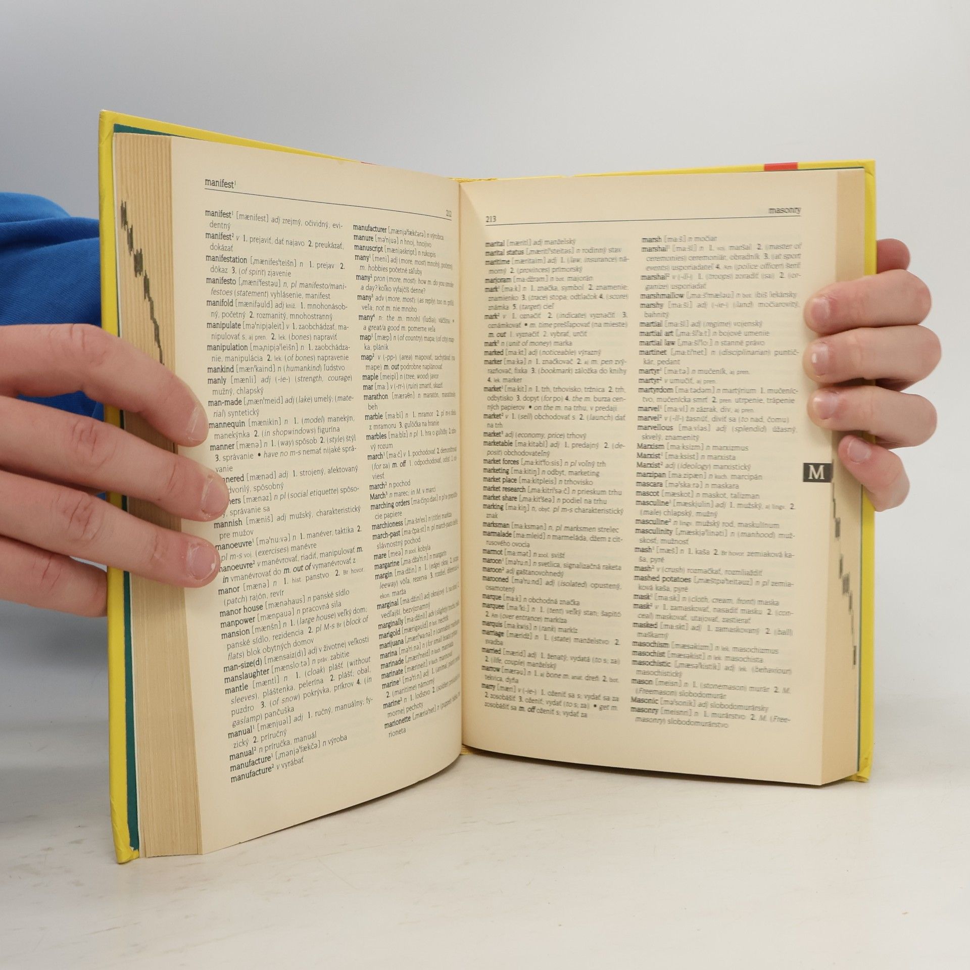 Tatiana Langová Anglicko-slovenský slovník : výslovnosť BBC = English-Slovak dictionary