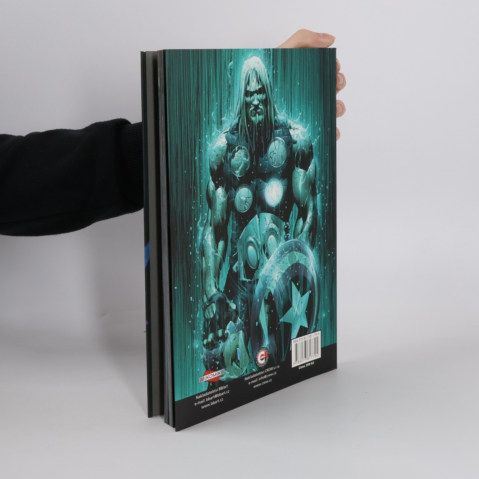 Mark Millar Ultimates 2. Kniha první, Bohové a monstra