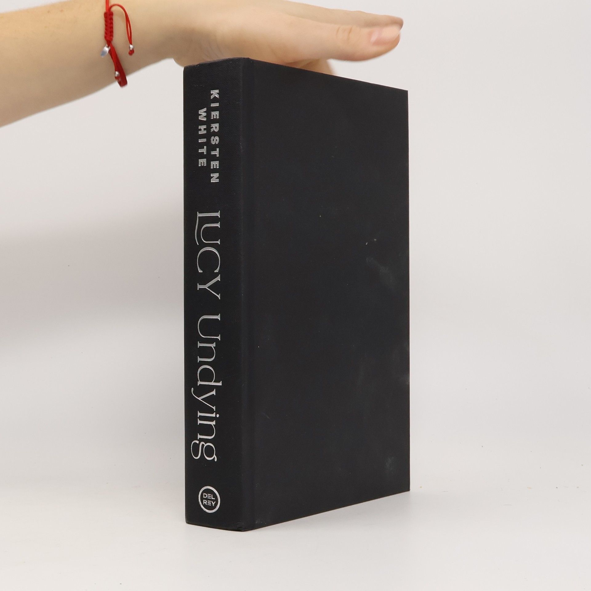 Lucy Undying: A Dracula Novel
