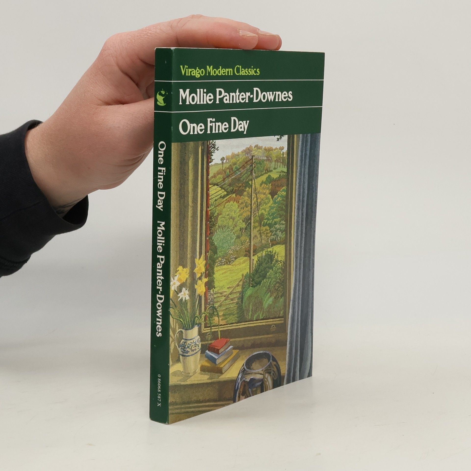 Mollie Panter-Downes Virago Modern Classics: One Fine Day