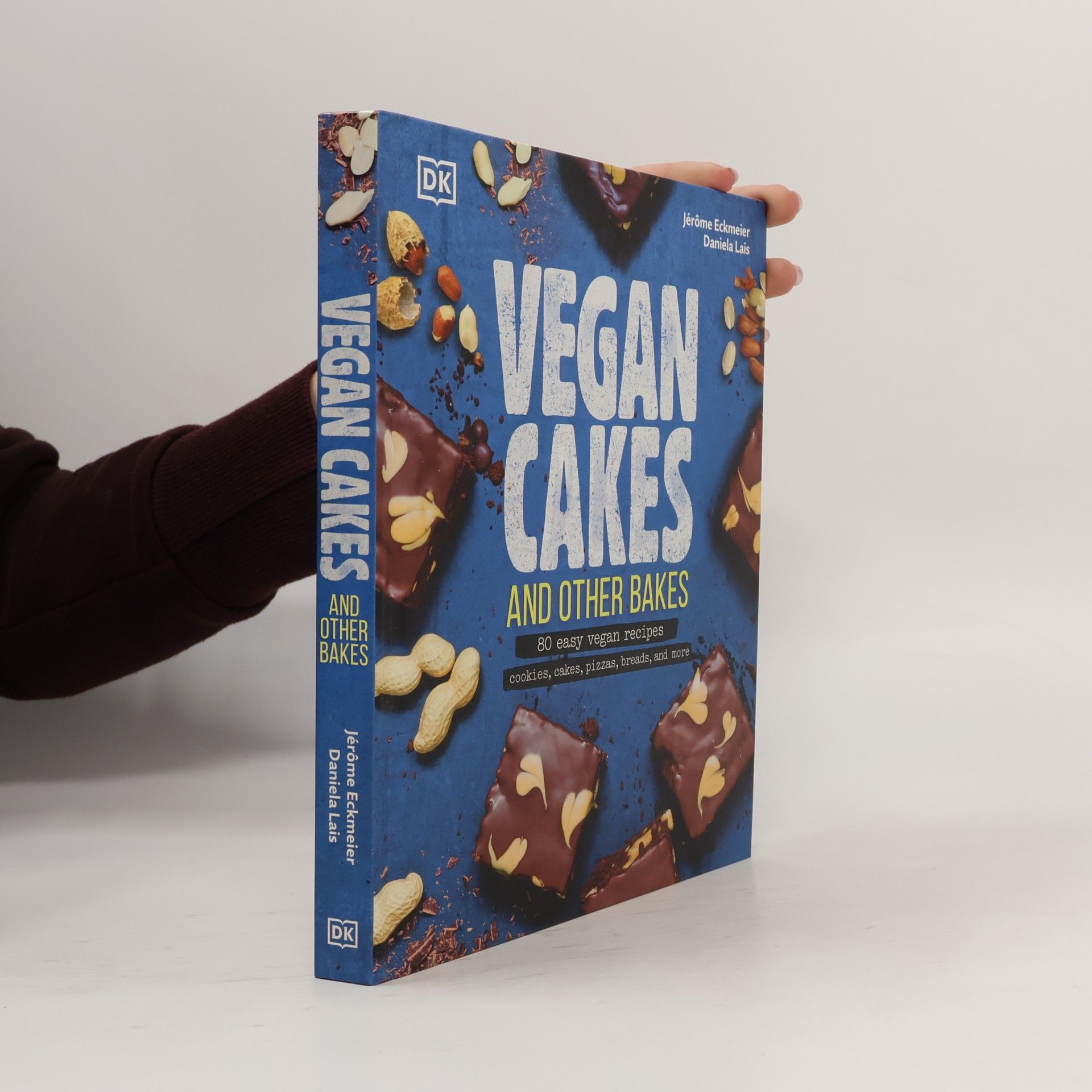 Vegan Cakes and Other Bakes