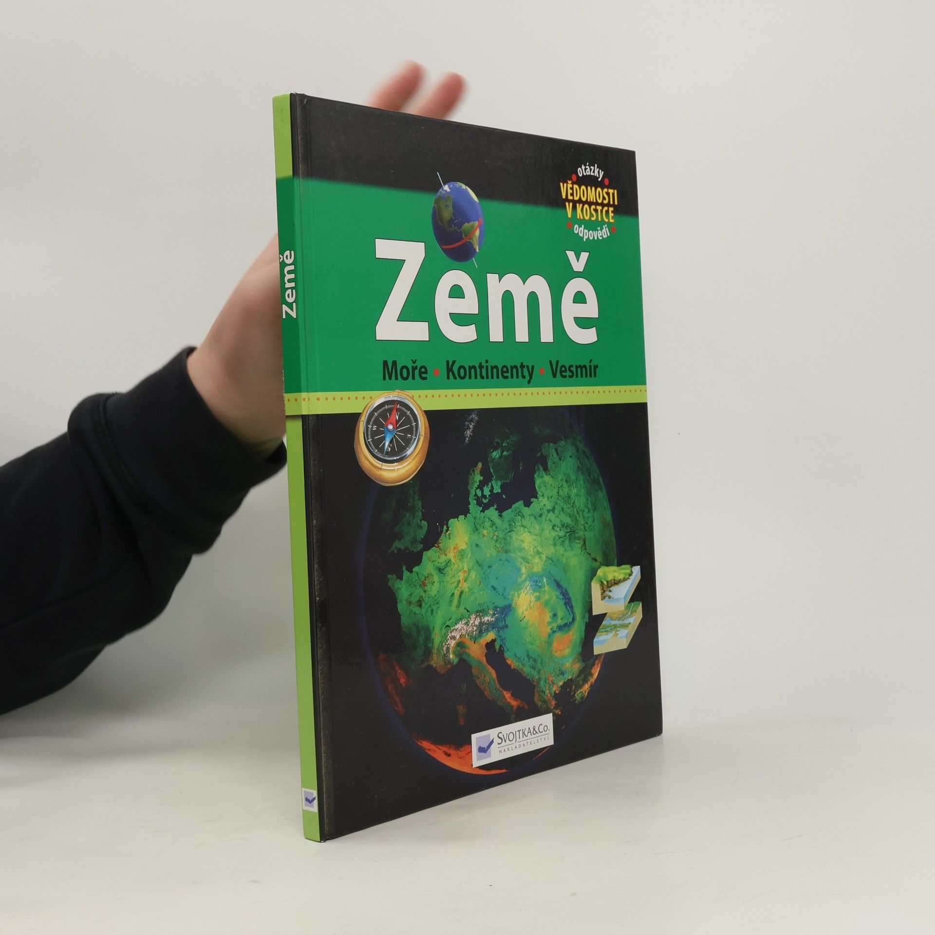 Auteurscollectief Země. Moře, kontinenty, vesmír
