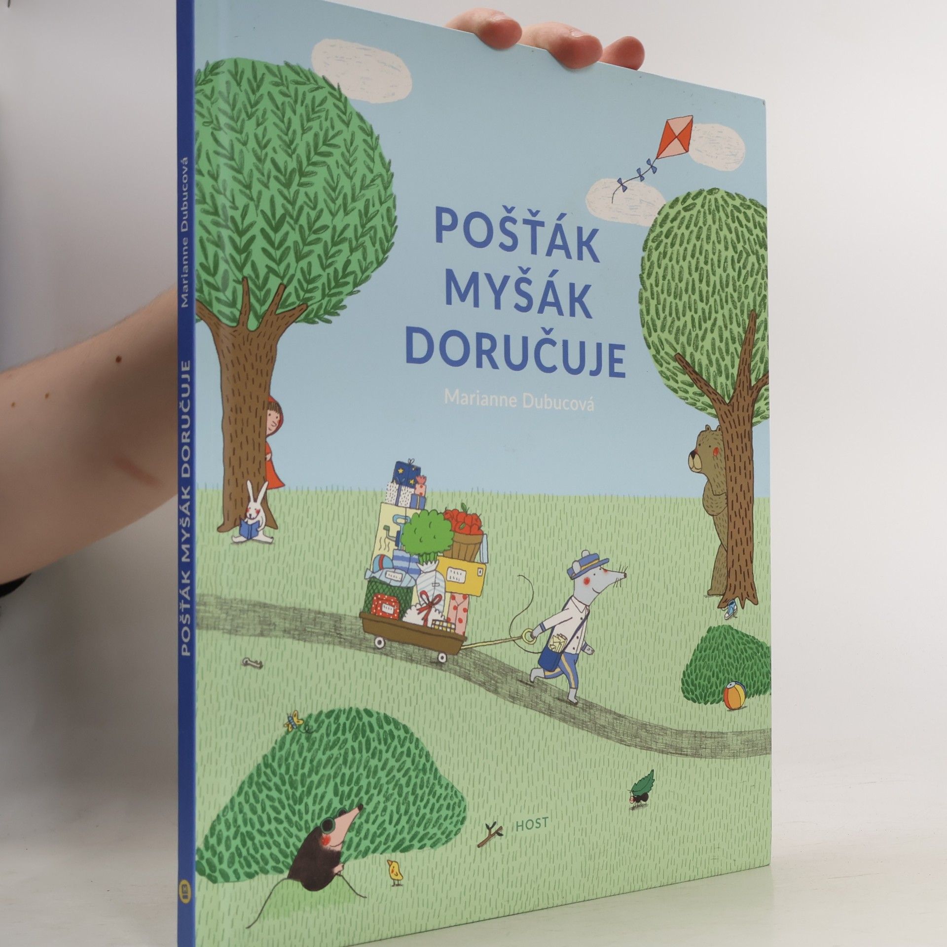 Pošťák Myšák doručuje