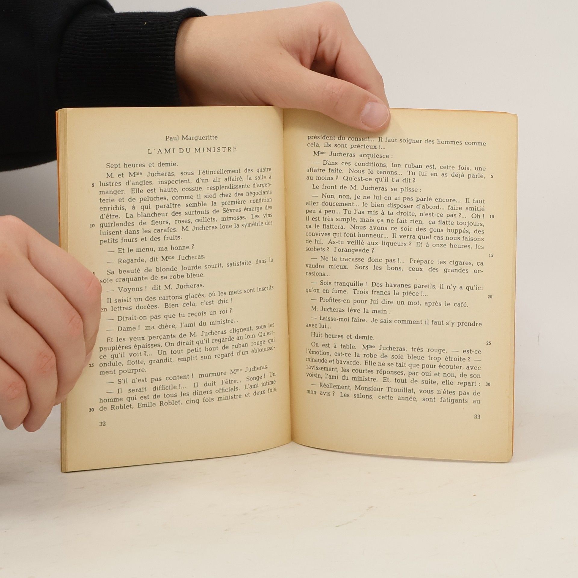 Various authors CONTES ET NOUVELLES D'AUTEURS CÉLÈBRES