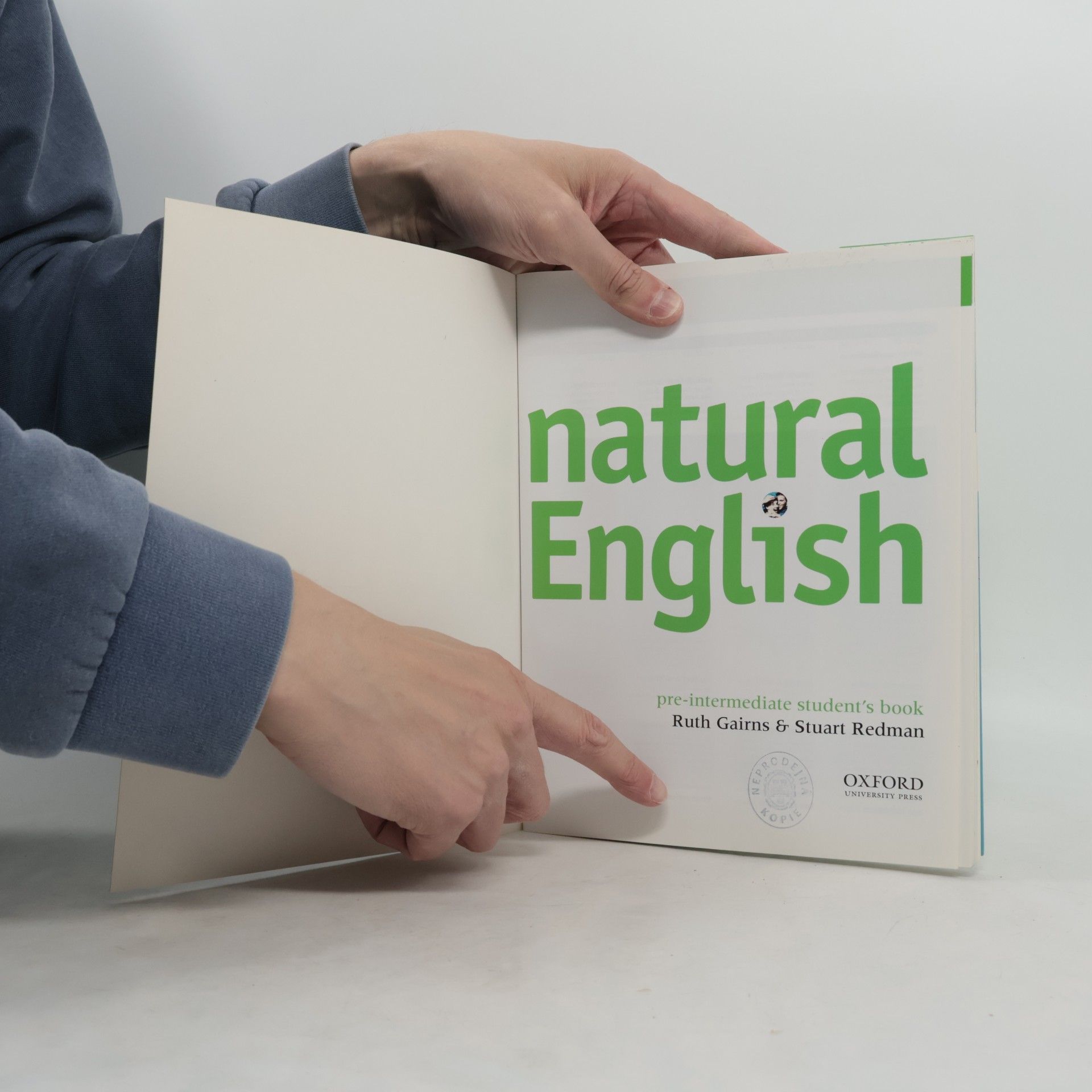 Ruth Gairns Natural English. Pre-intermediate Student's Book