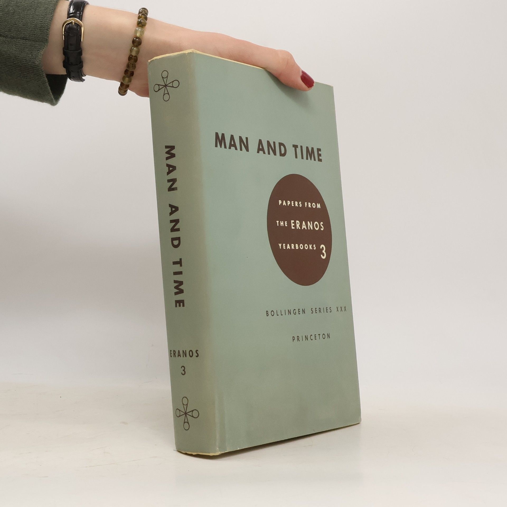 Man and Time. Papers from the Eranos Yearbooks 3