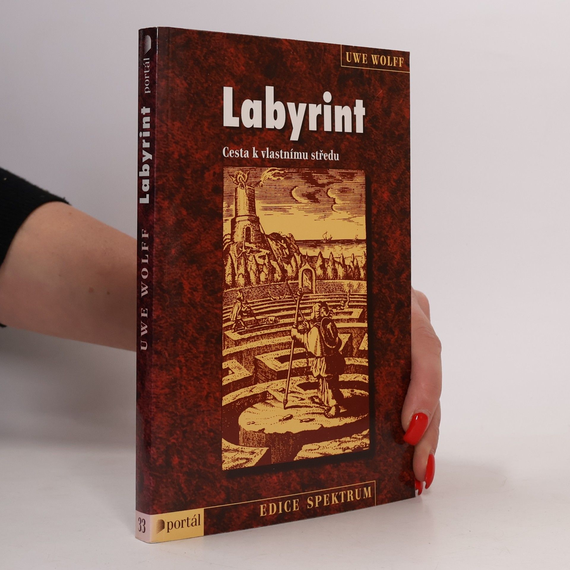 Labyrint. Cesta k vlastnímu středu