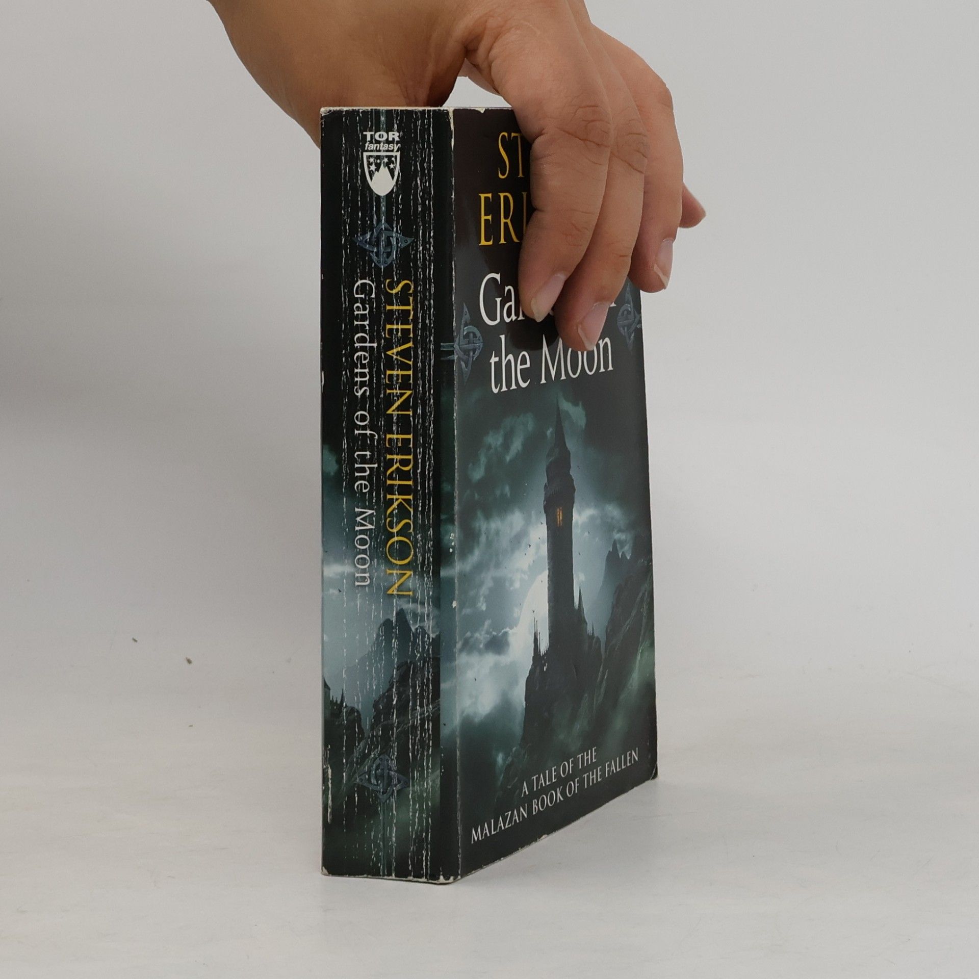 Steven Erikson Gardens of the Moon