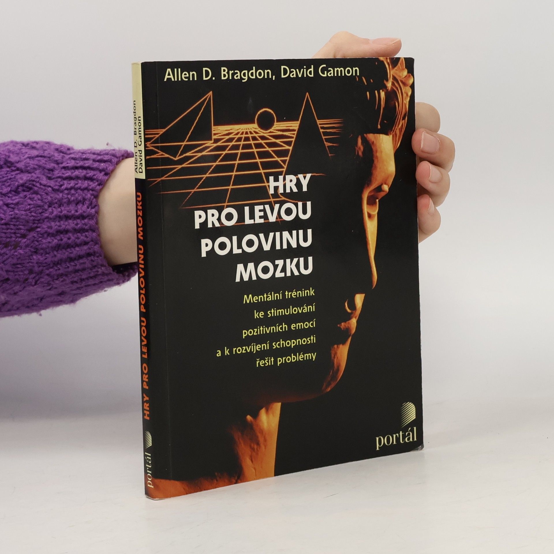 Hry pro levou polovinu mozku