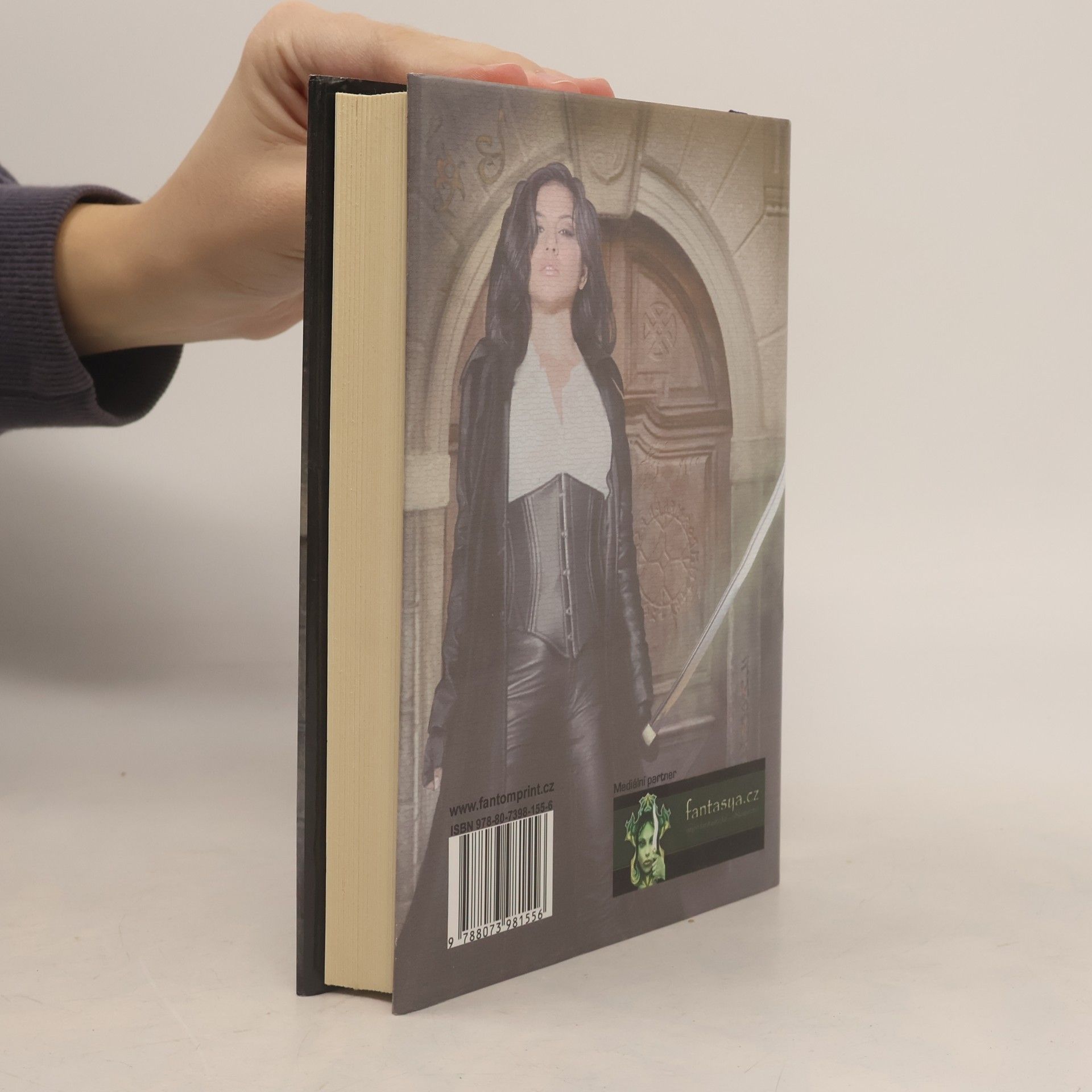 Ilona Andrews Magie útočí
