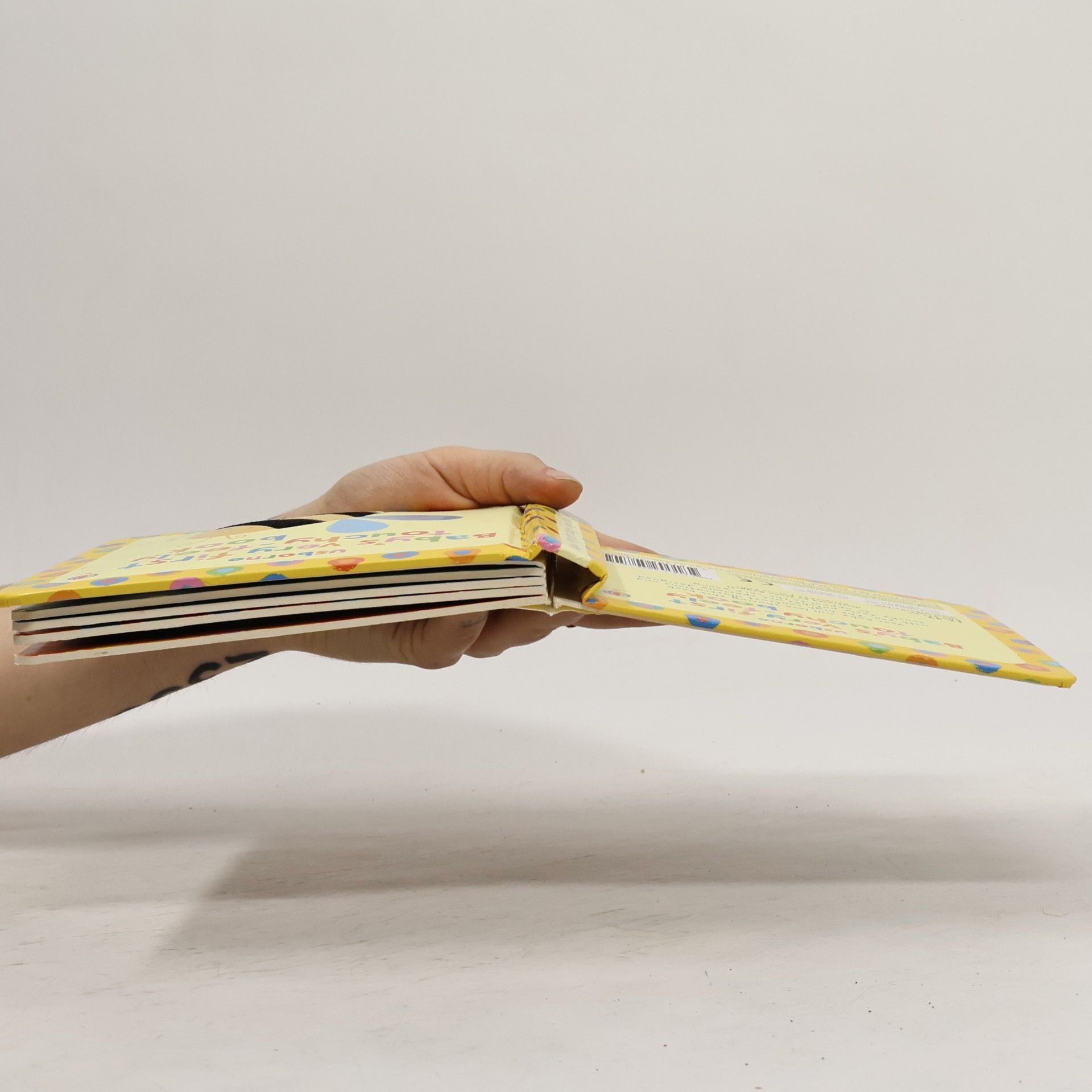 Stella Baggott Baby's Very First Touchy-Feely Book