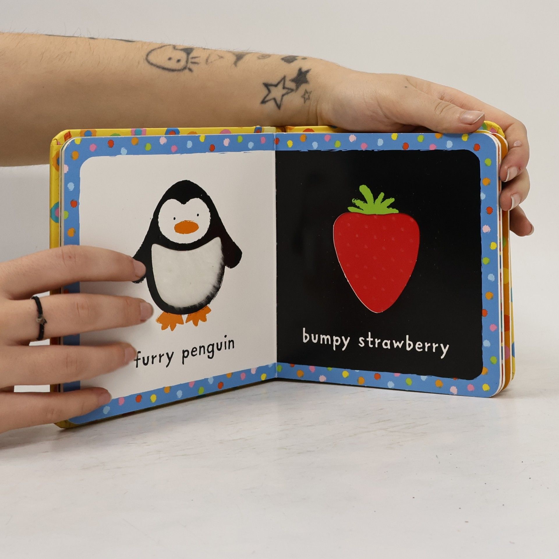 Stella Baggott Baby's Very First Touchy-Feely Book