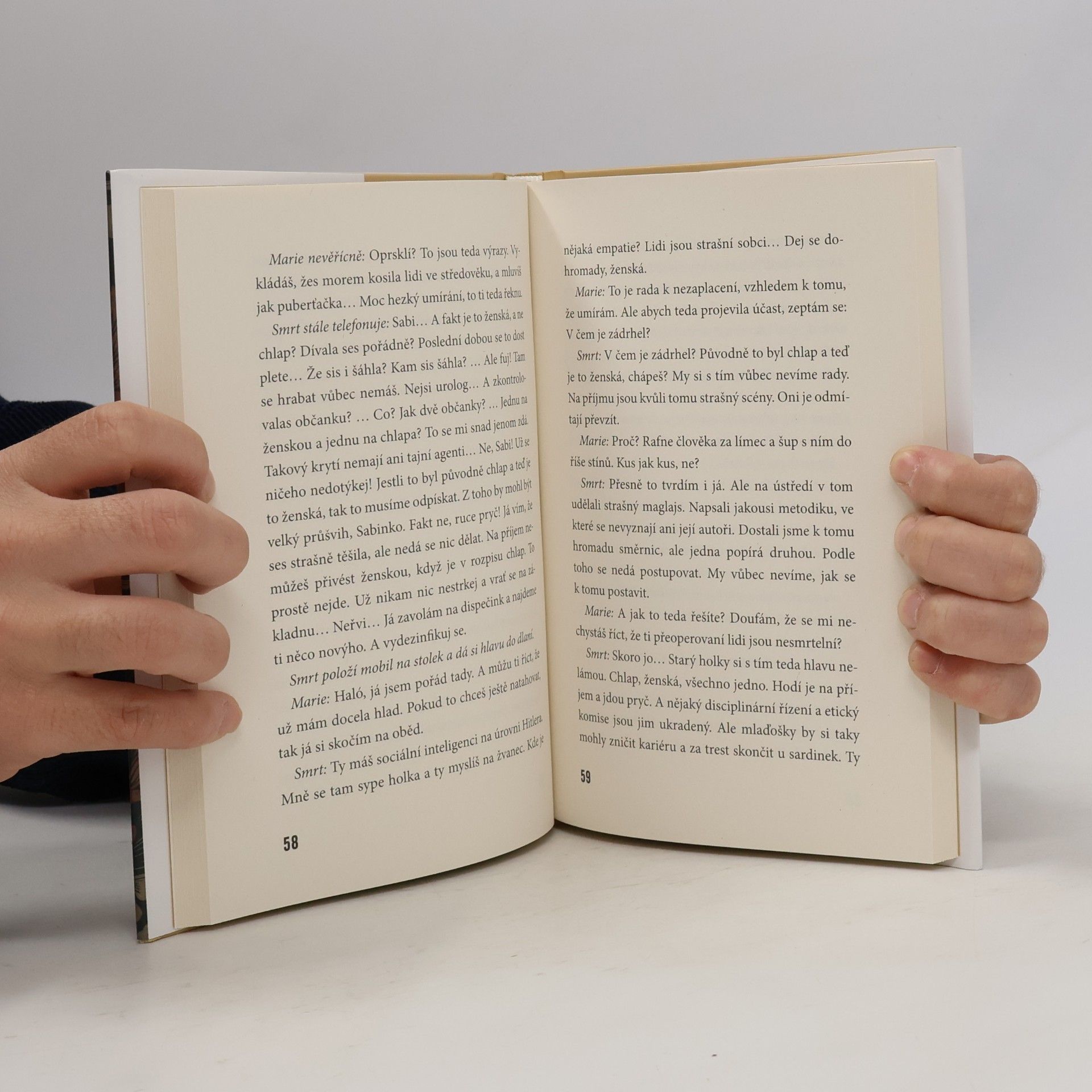 Evžen Boček Aristokratka na smrtelné pohovce