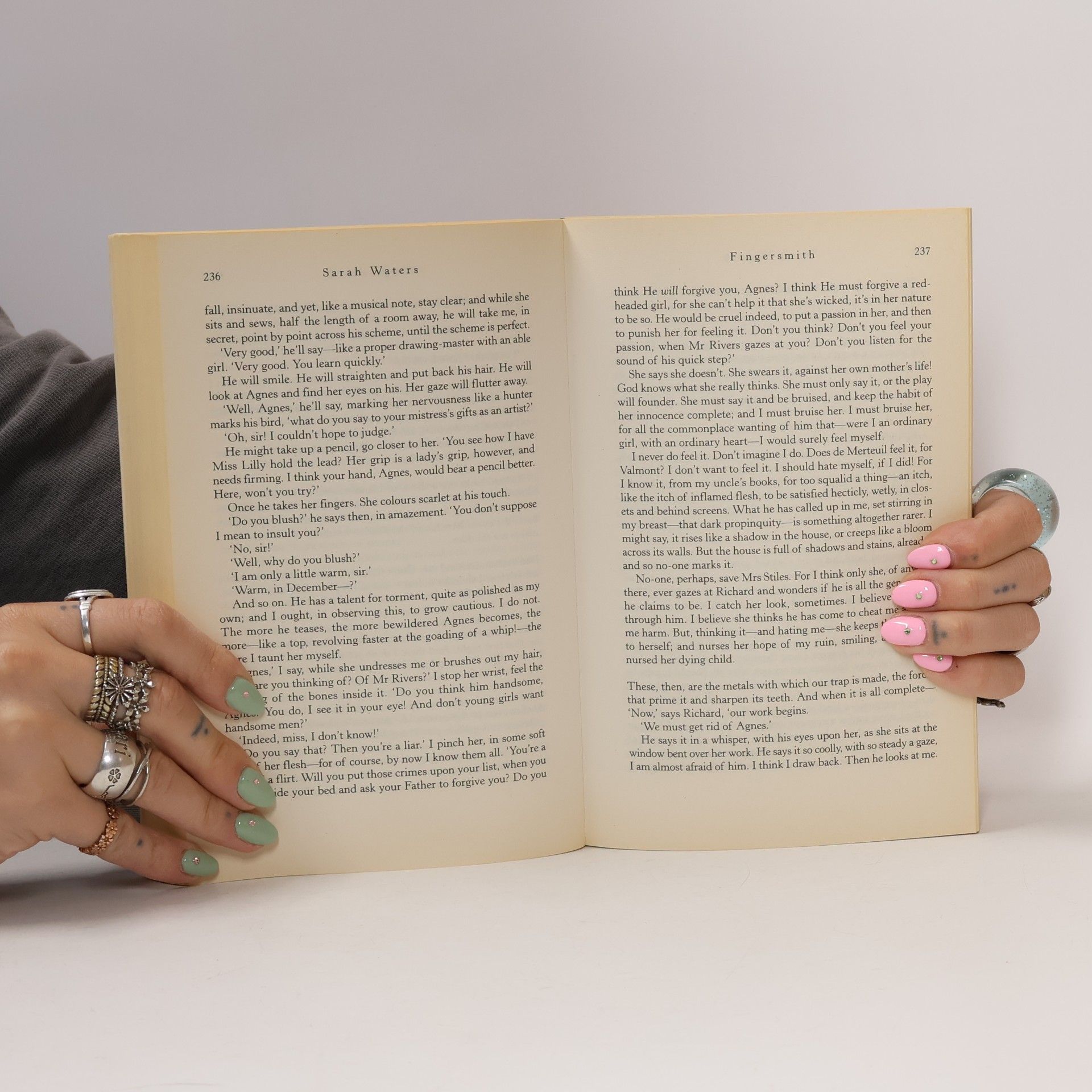 Sarah Waters Fingersmith