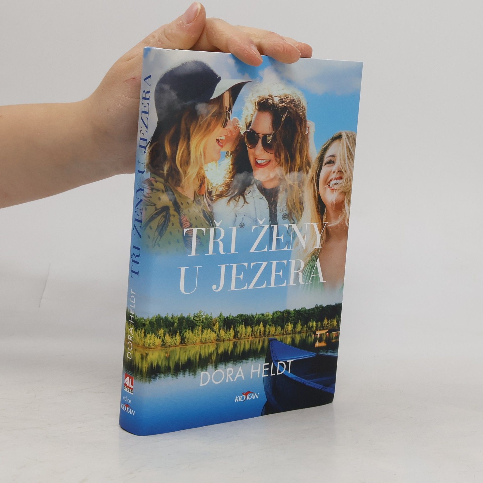 Dora Heldt Tři ženy u jezera