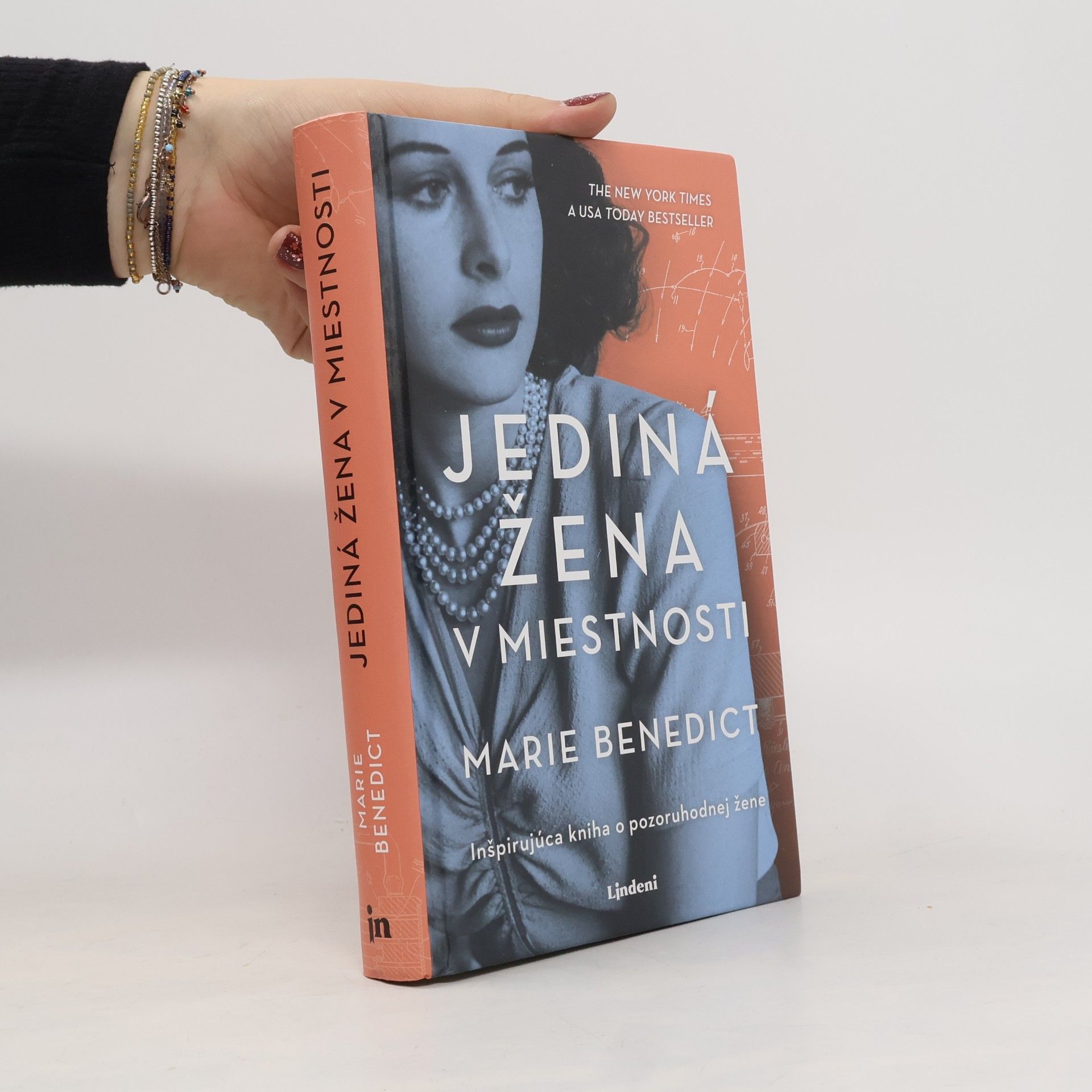 Marie Benedict Jediná žena v miestnosti