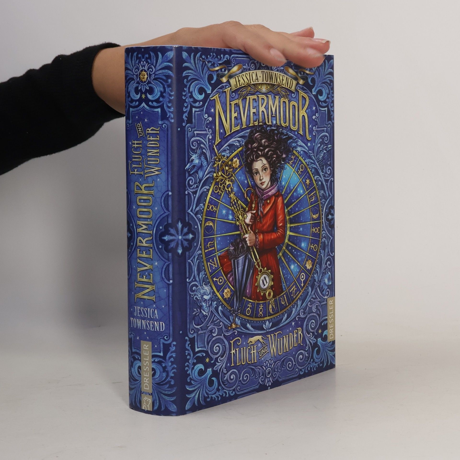 Nevermoor: Fluch und Wunder