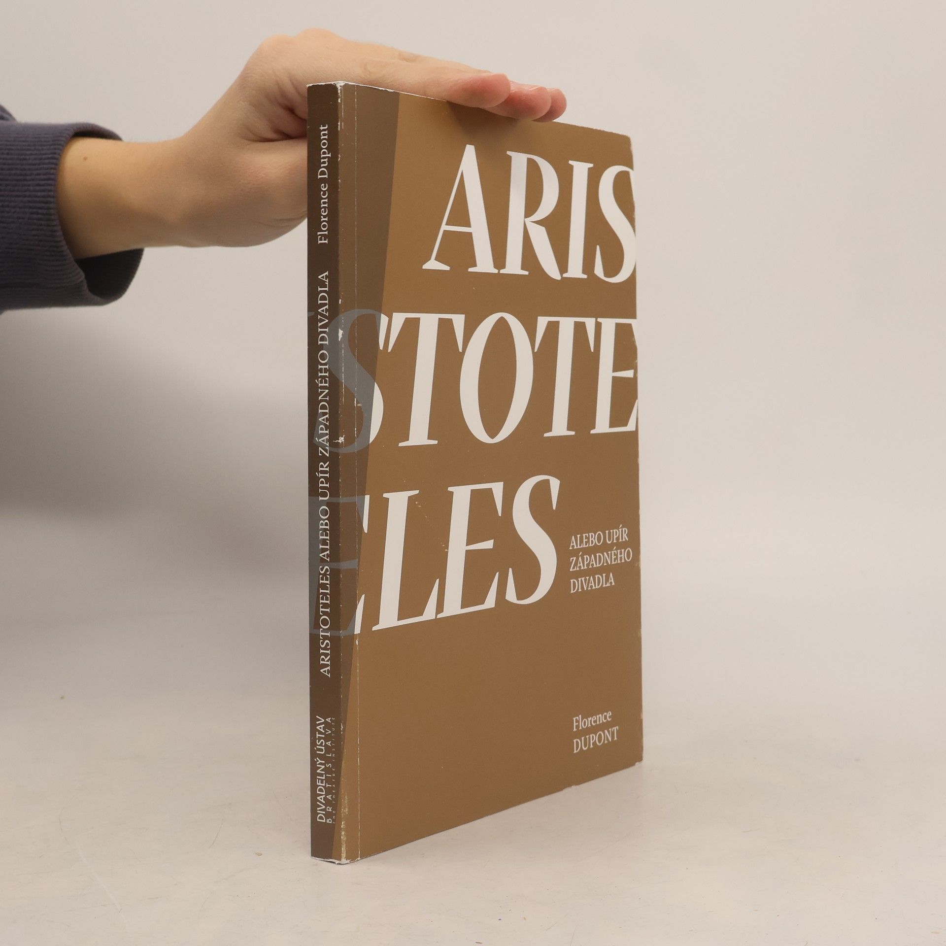 Aristoteles alebo upír západného divadla