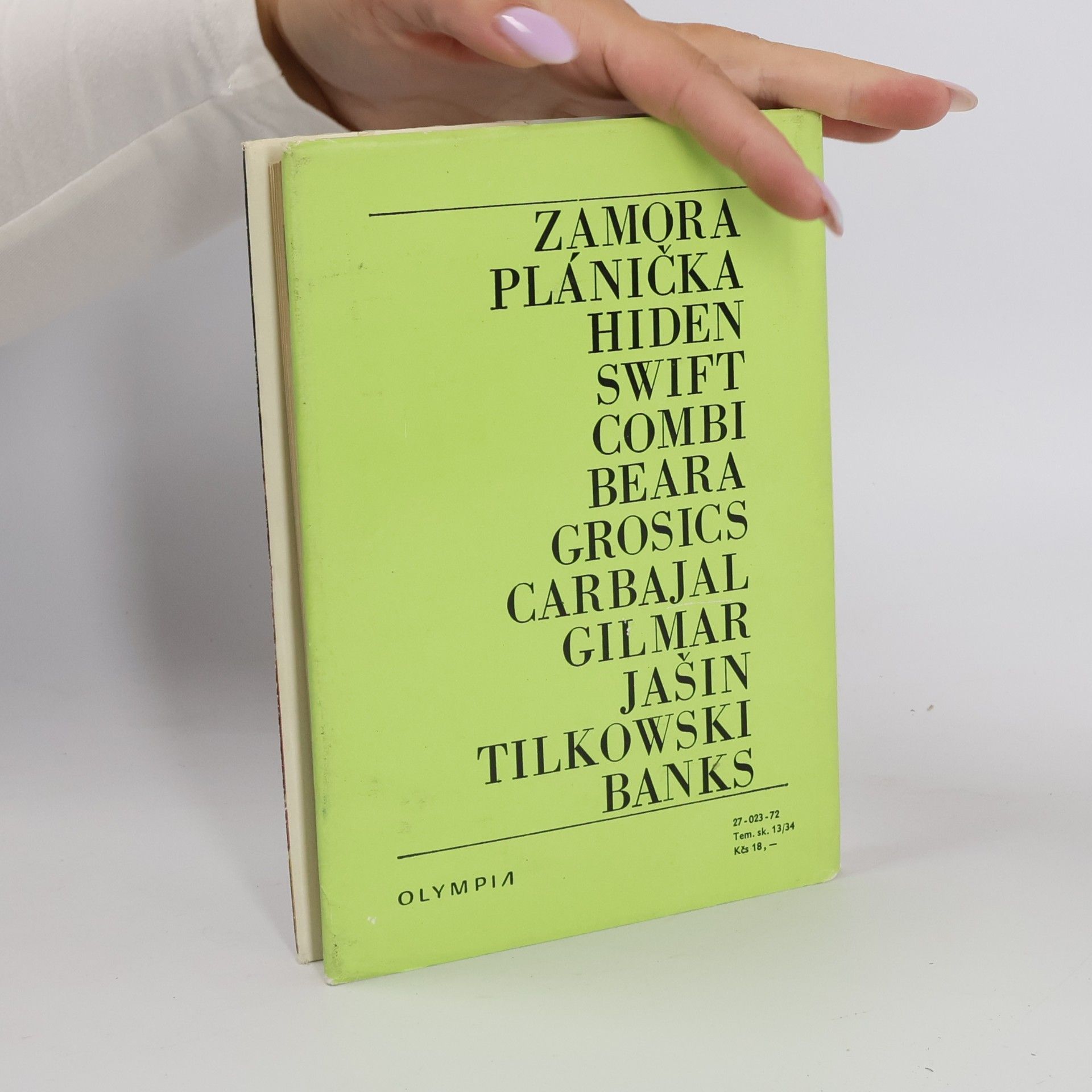 Various authors Ve fotbalové brance